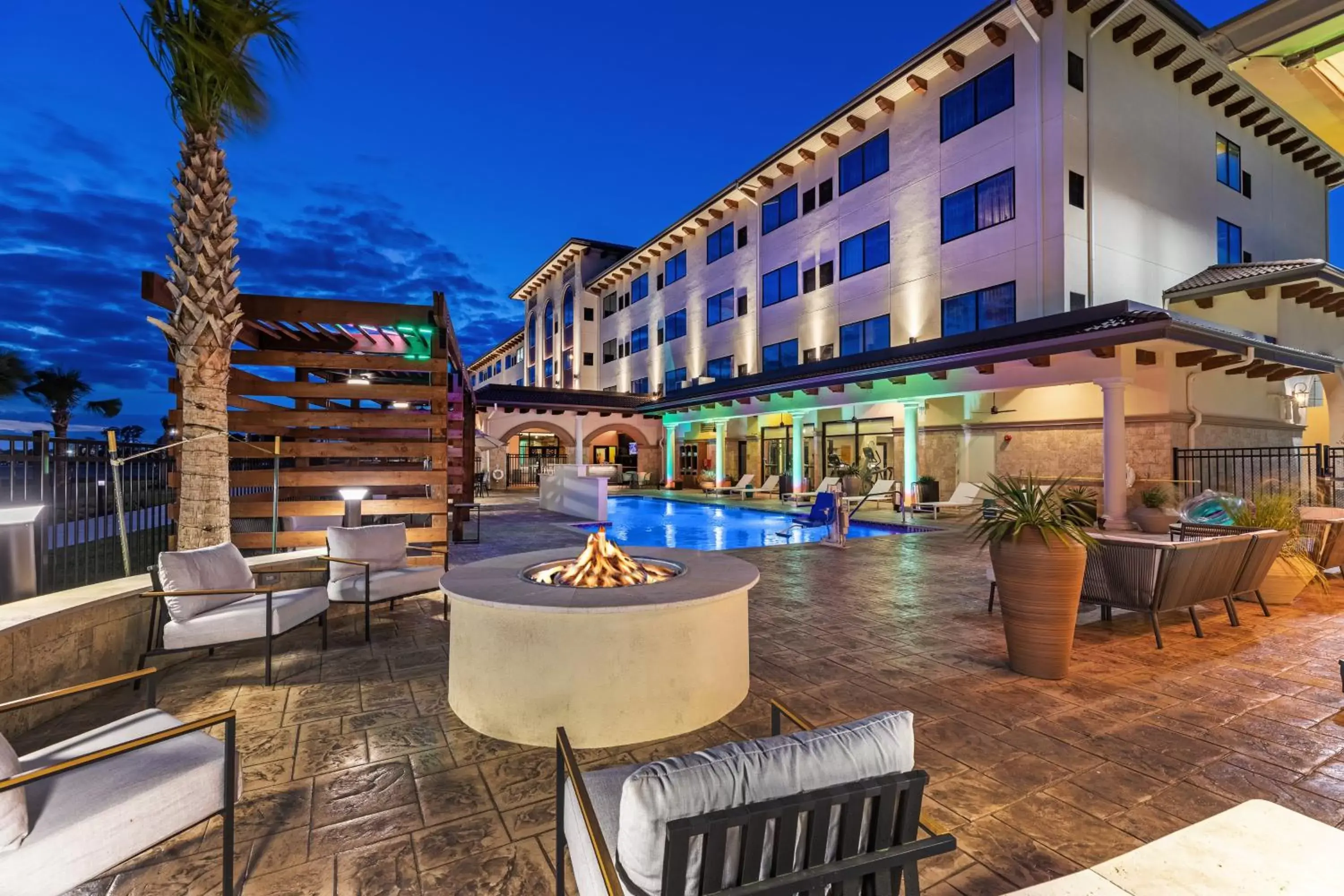 Swimming pool in Hotel Indigo Spring - Woodlands Area, an IHG Hotel