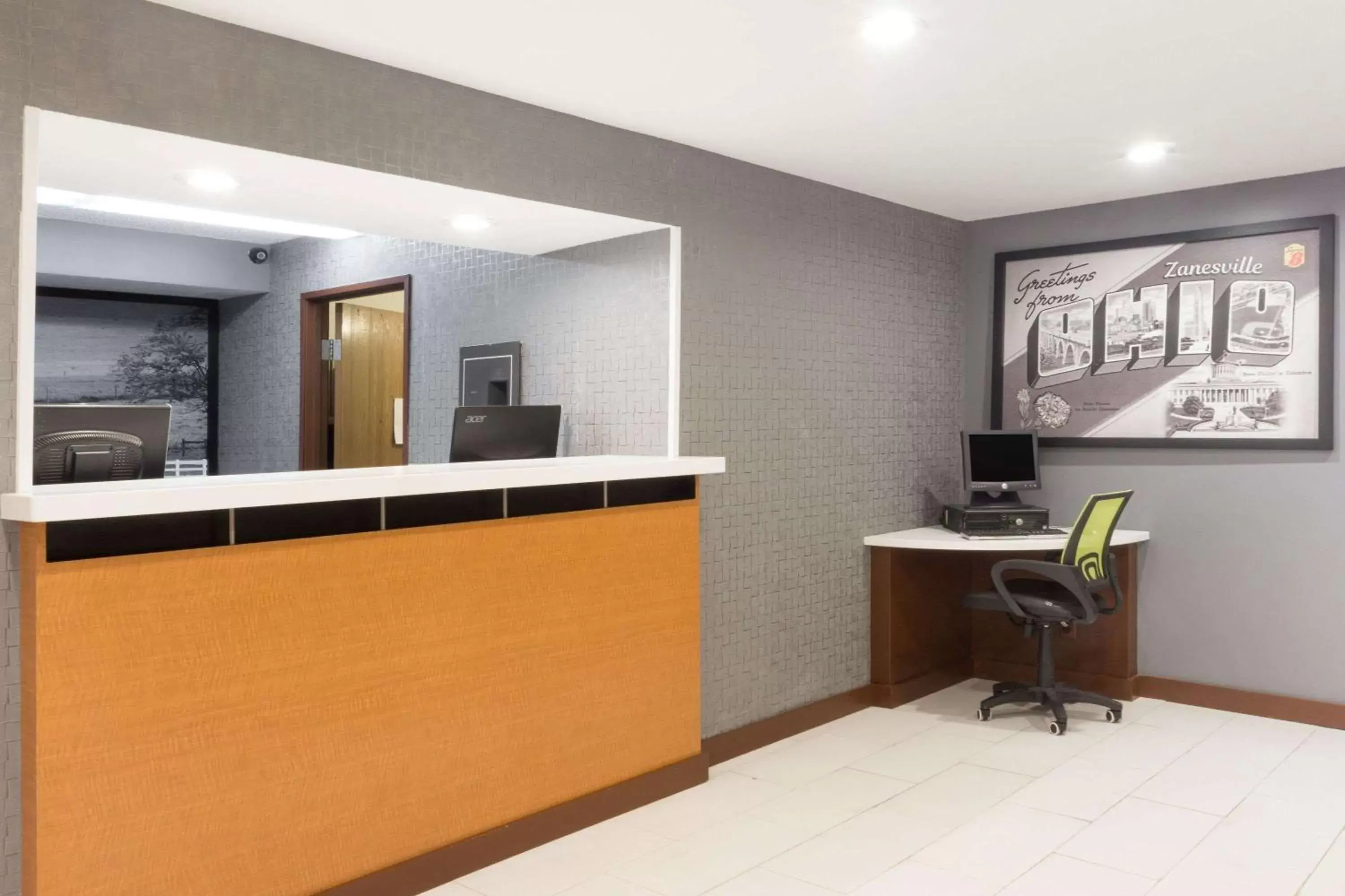 Lobby or reception, Lobby/Reception in Super 8 by Wyndham Zanesville