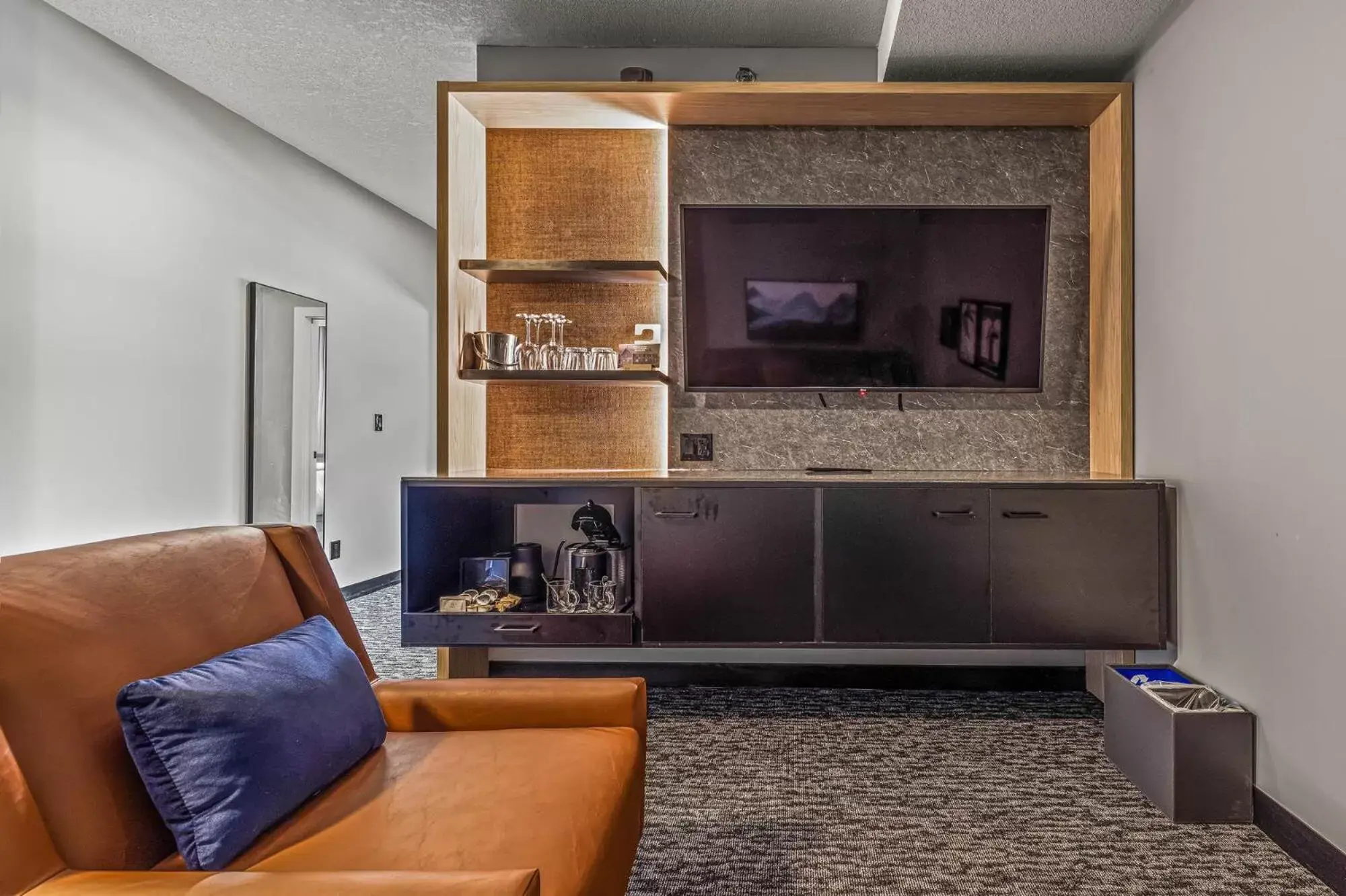 Living room, Seating Area in MTN House By Basecamp