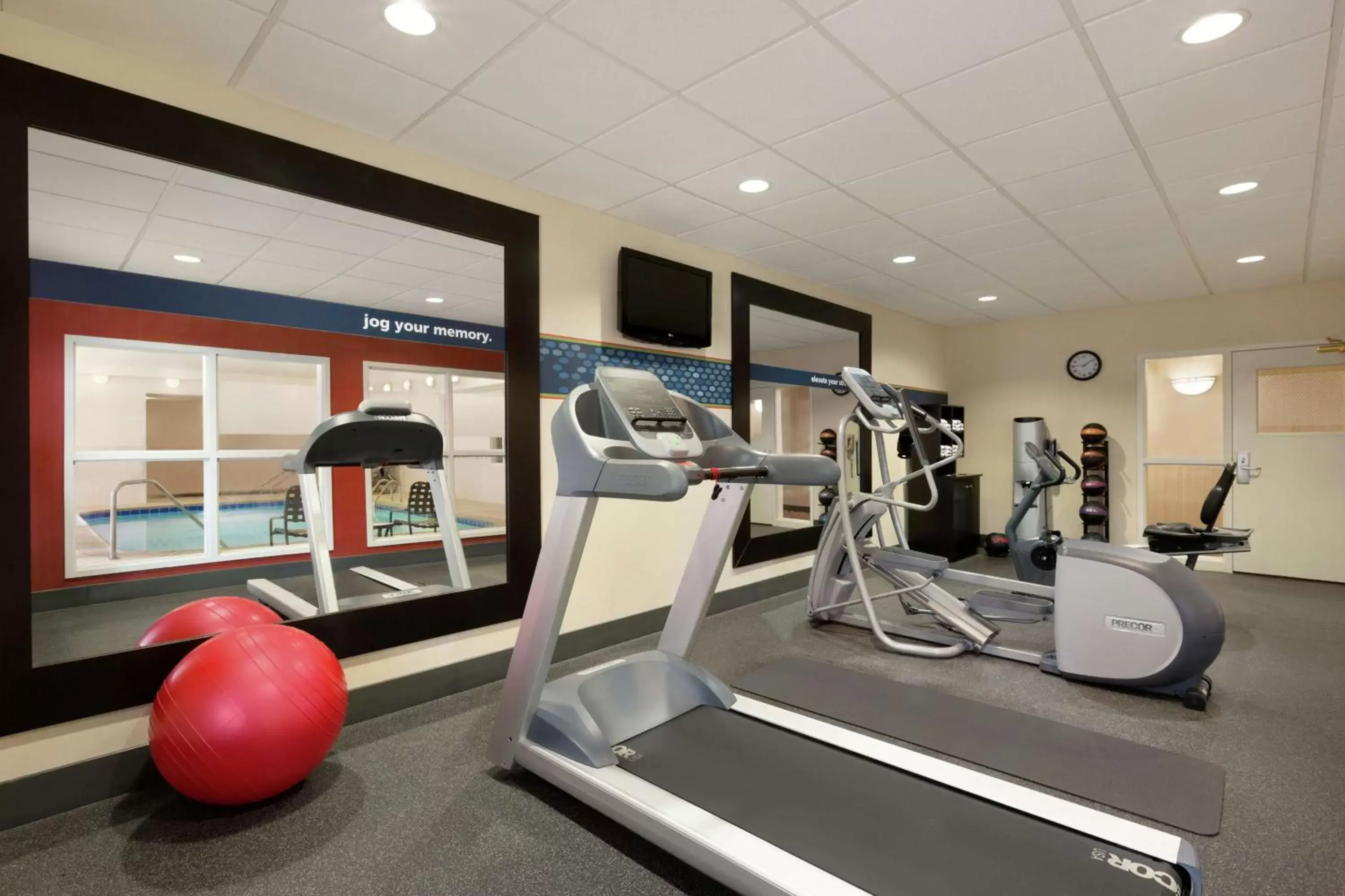 Fitness centre/facilities, Fitness Center/Facilities in Hampton Inn Wichita Falls-Sikes Senter Mall