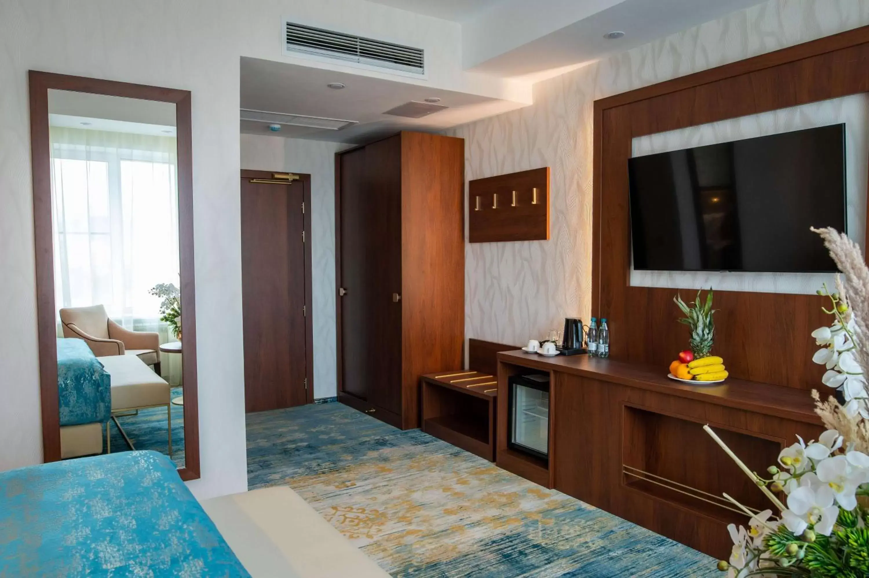 Bedroom, Bed in Best Western Plus Oskemen Bedroom, Bed in Best Western Plus Oskemen