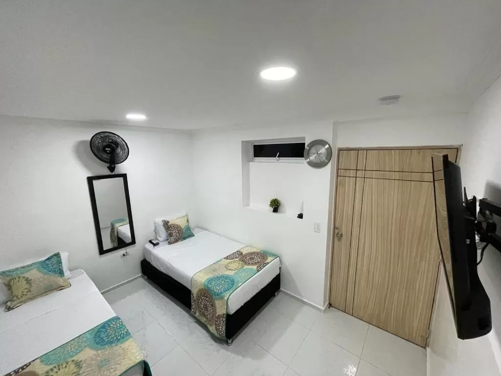 Photo of the whole room, Bed in Hotel Eterna Primavera