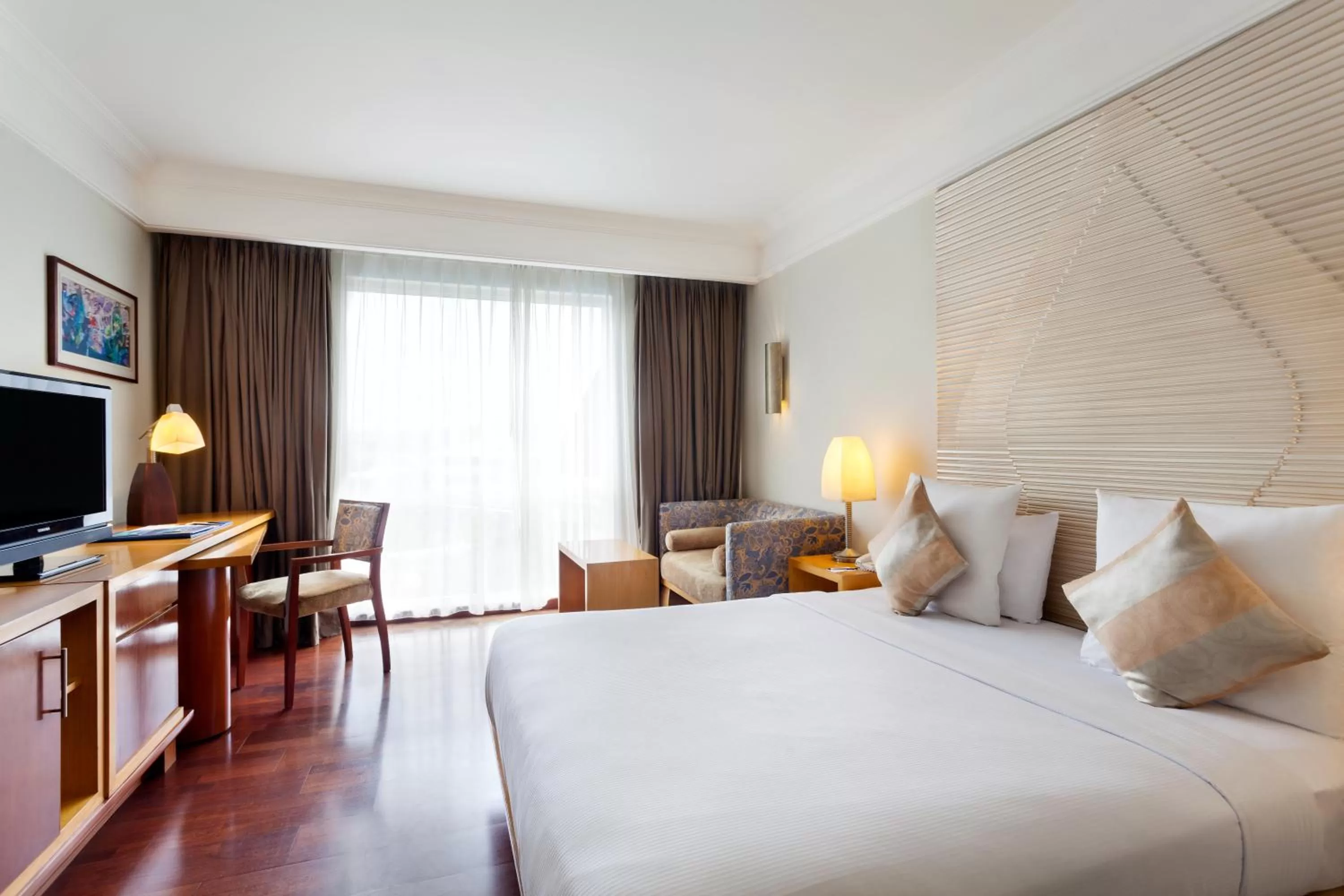 Bed in Novotel Semarang