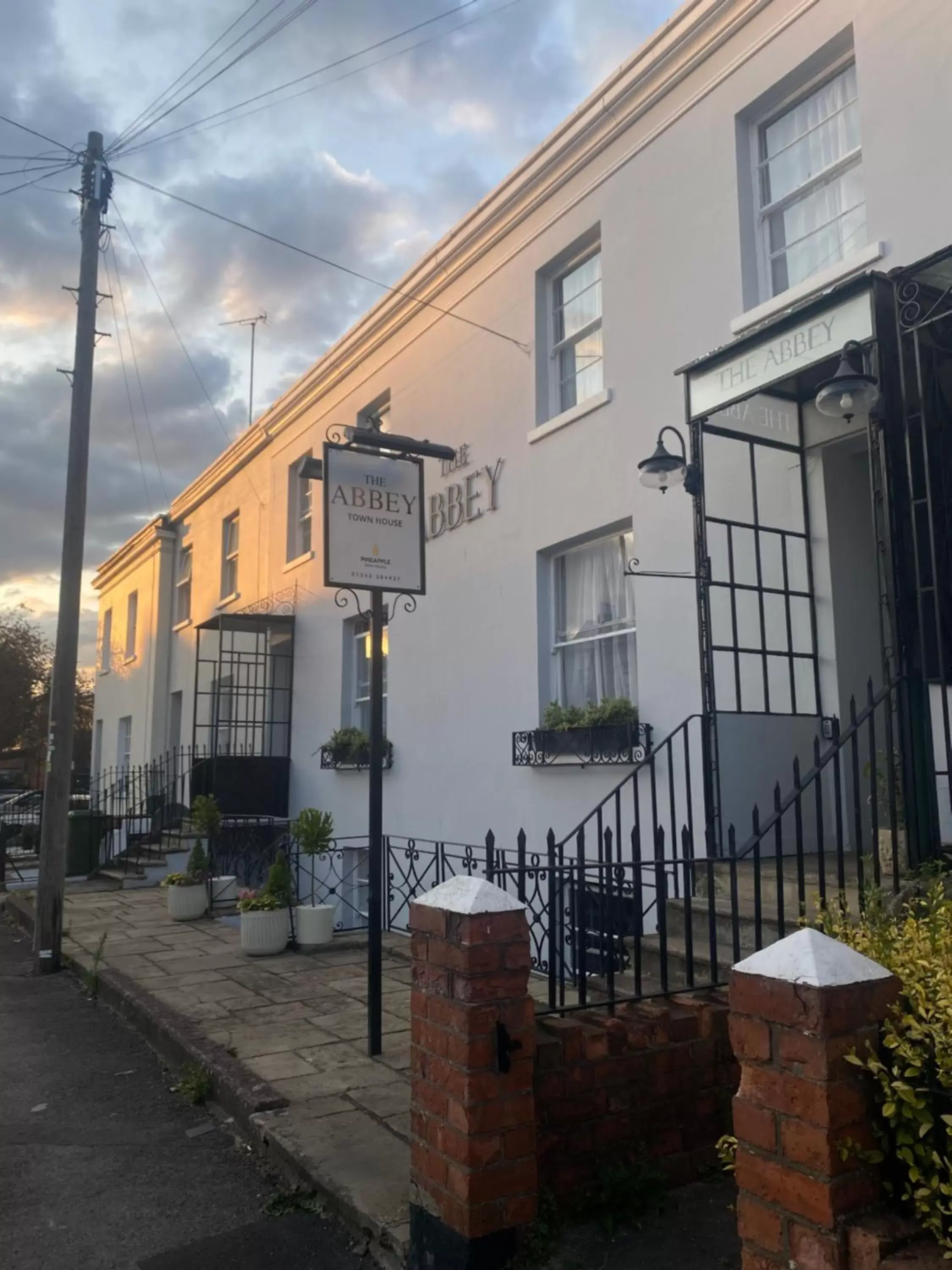 Property Building in The Abbey Townhouse - Cheltenham