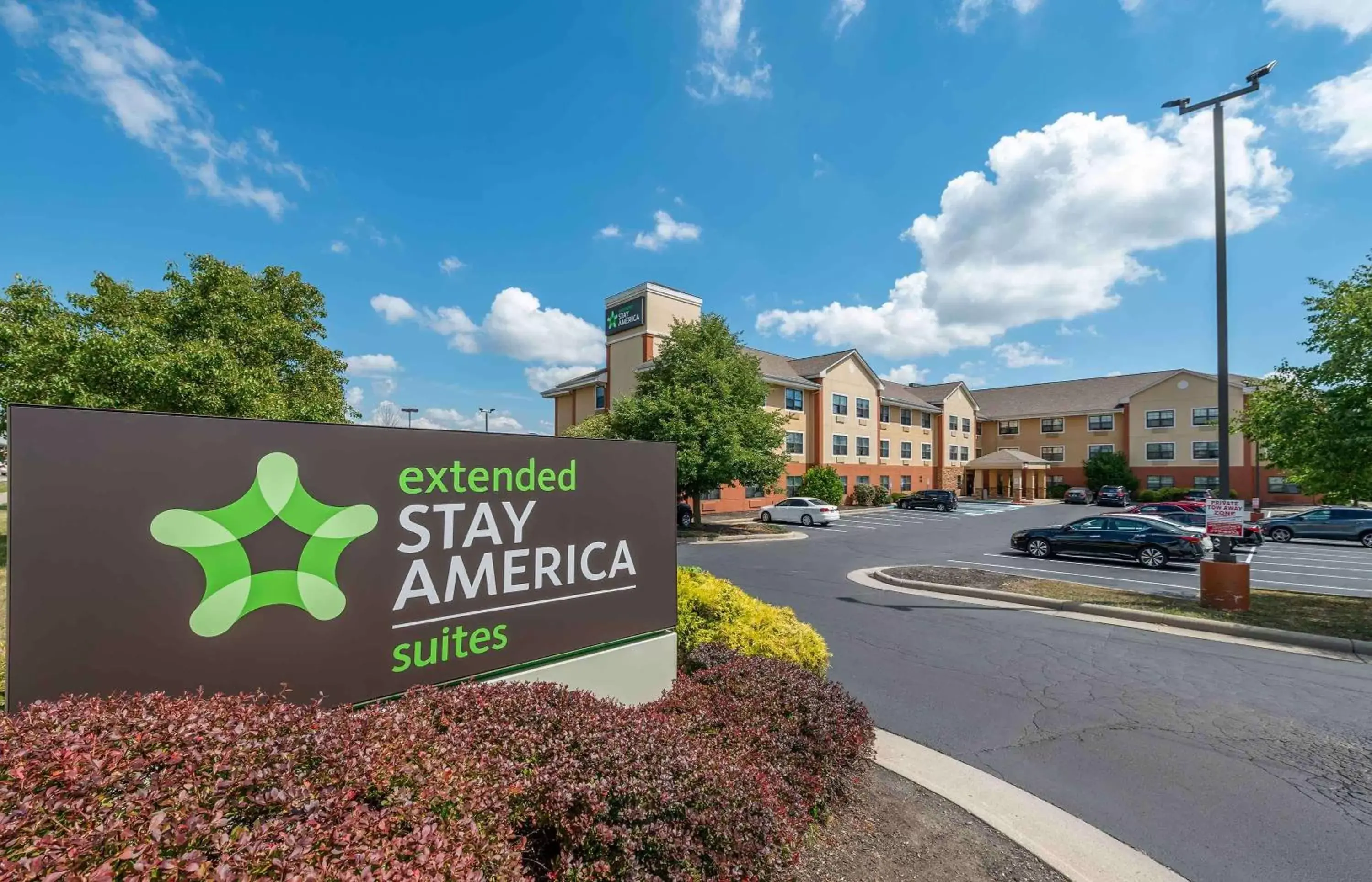 Property building in Extended Stay America Suites - Dayton - North
