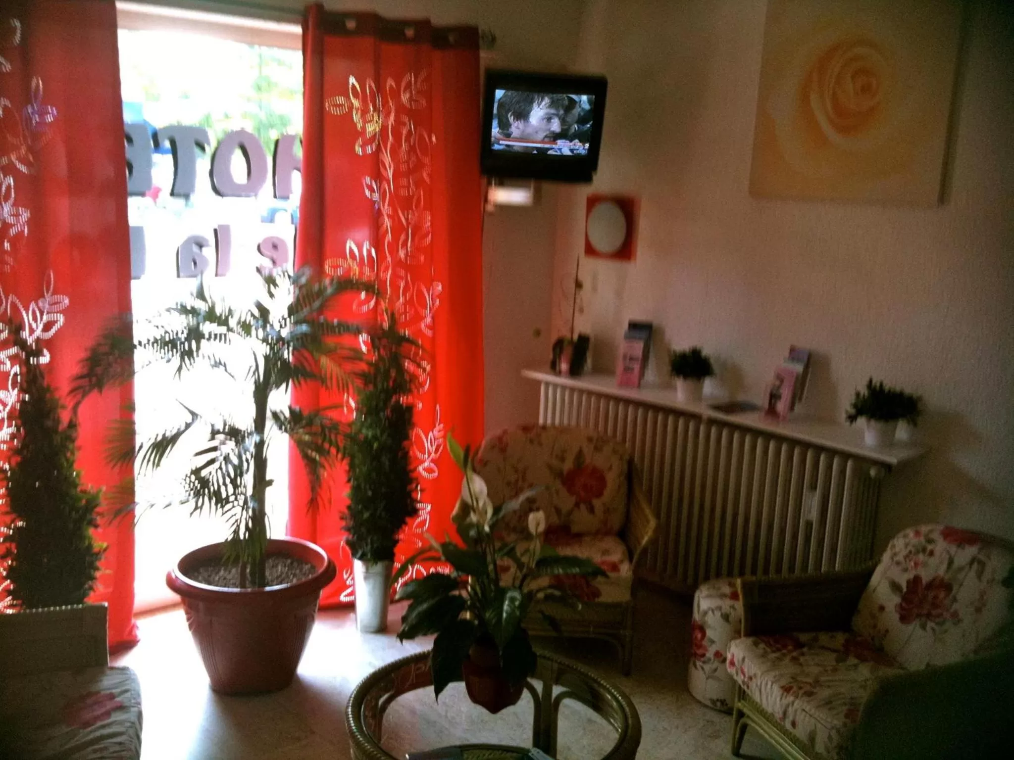 Lounge or bar in Hôtel de La Poste