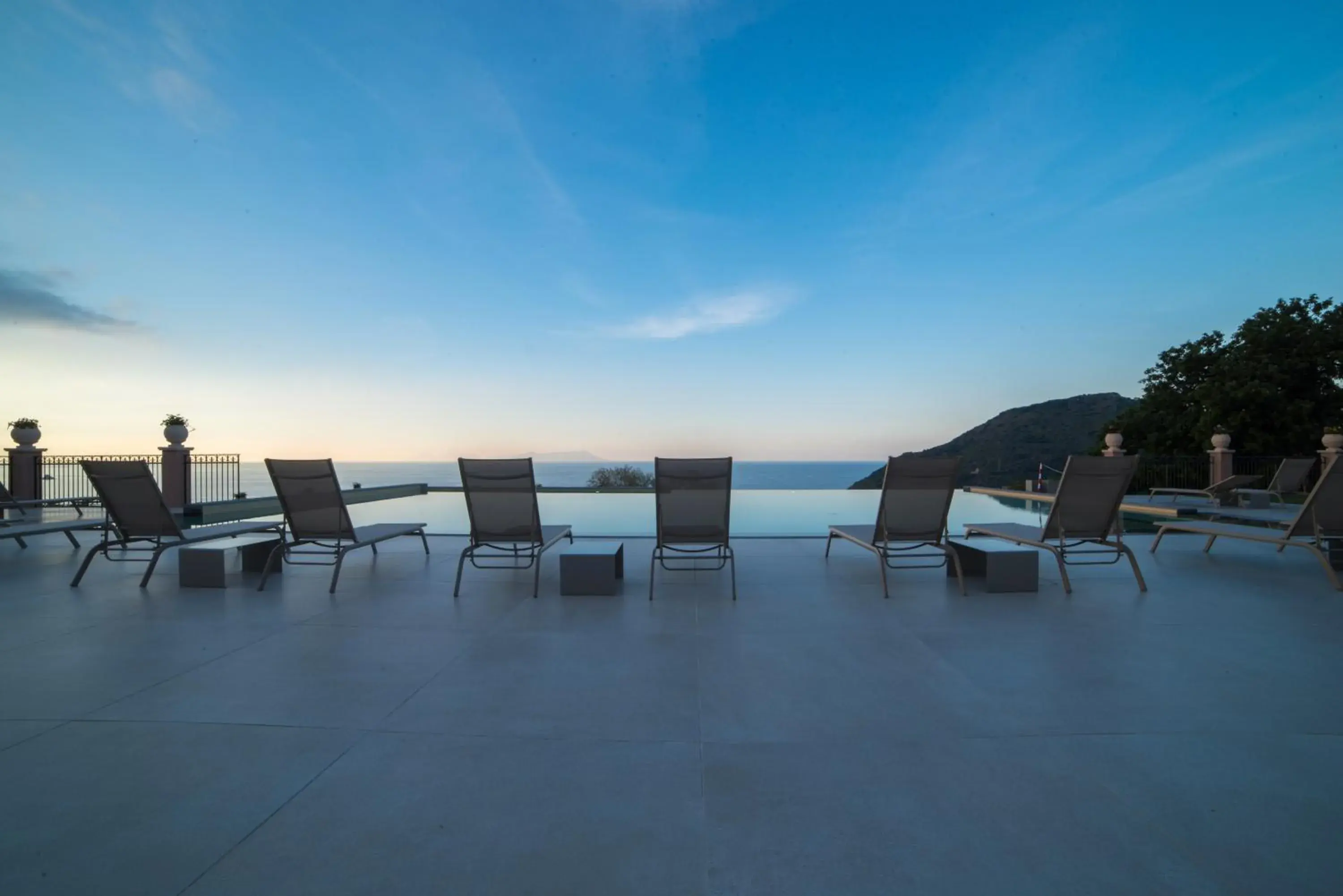 Swimming pool in Best Western Plus Hotel Terre di Eolo Swimming pool in Best Western Plus Hotel Terre di Eolo