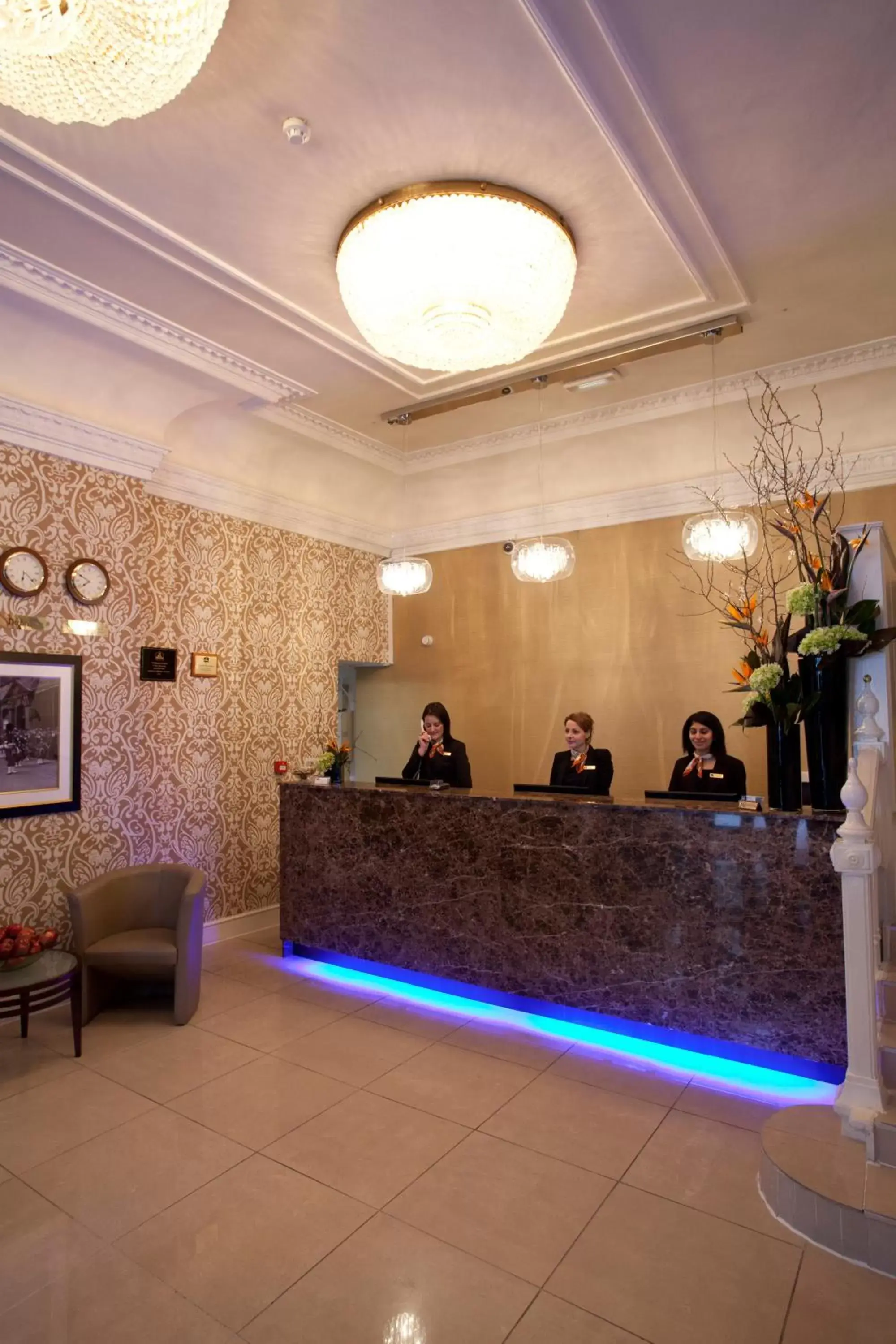 Lobby or reception in Paddington Court Executive Rooms