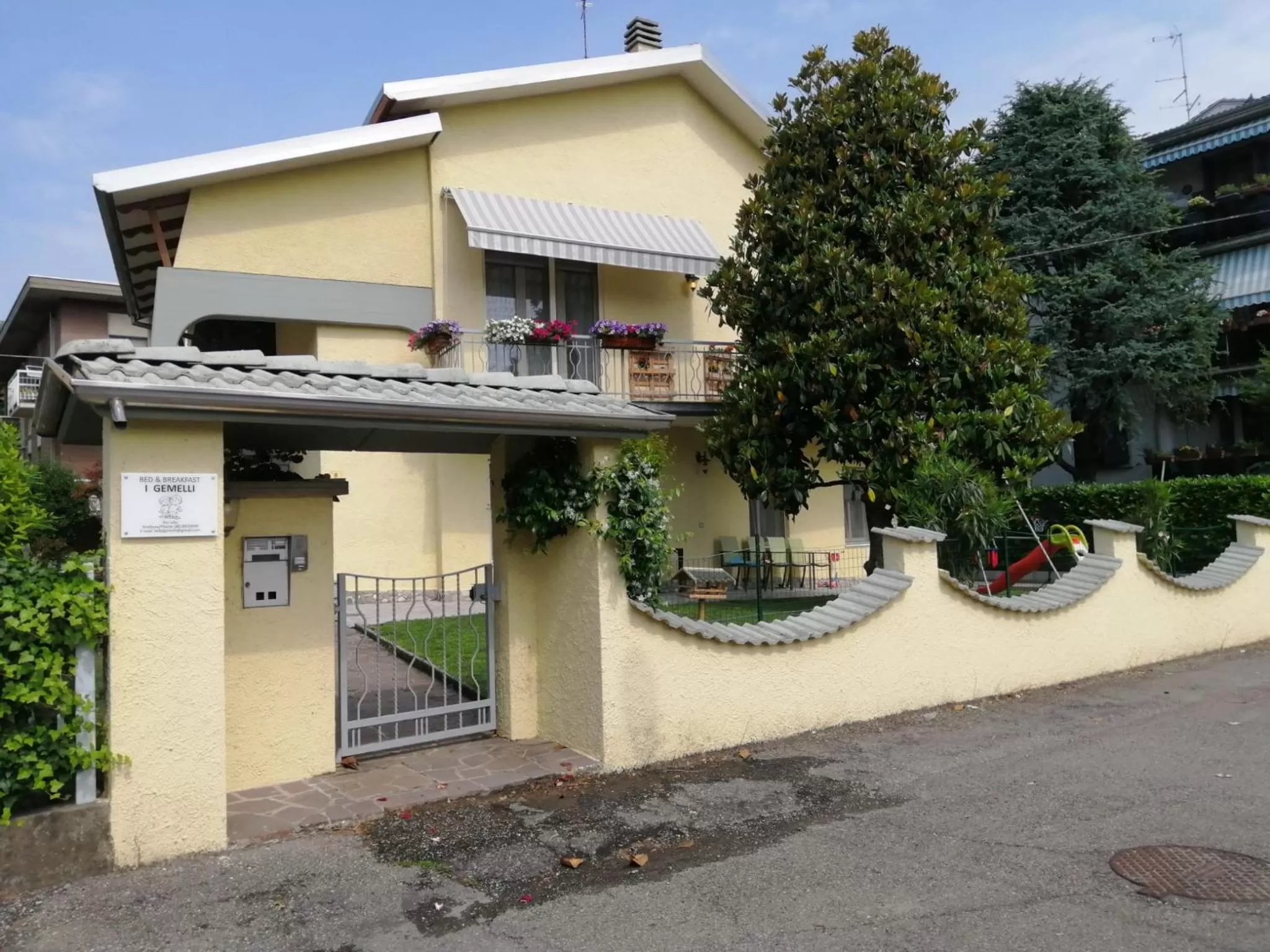 Property Building in B&B I GEMELLI