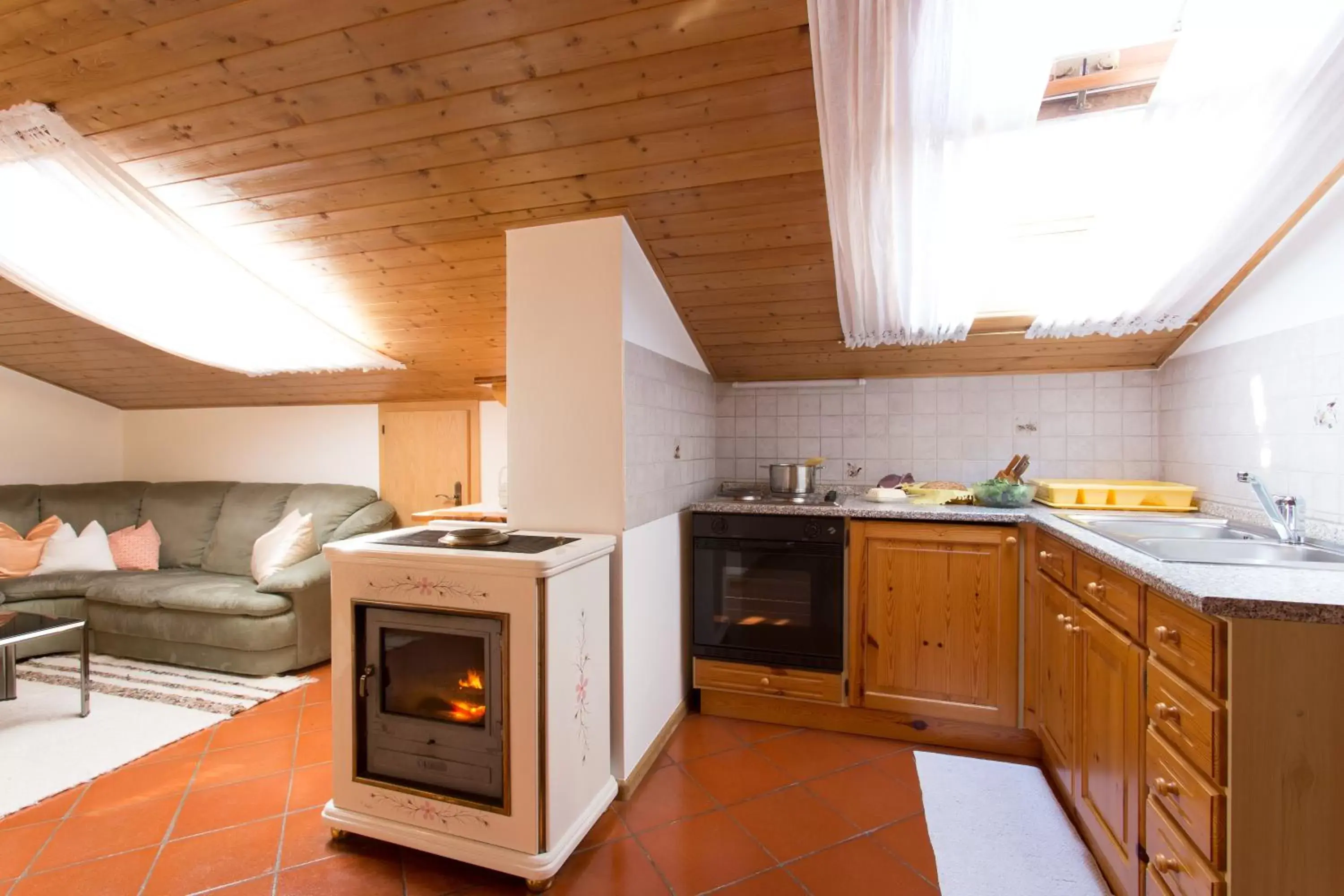 Kitchen or kitchenette, Kitchen/Kitchenette in Residence Obermoarhof