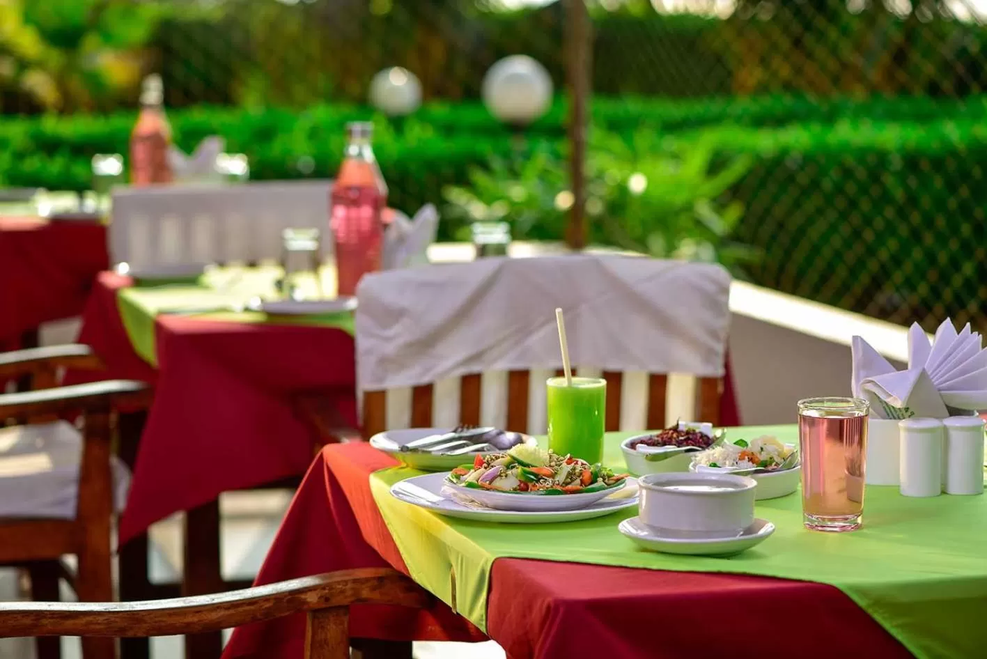 Restaurant/places to eat in Beach and Lake Ayurvedic Resort, Kovalam