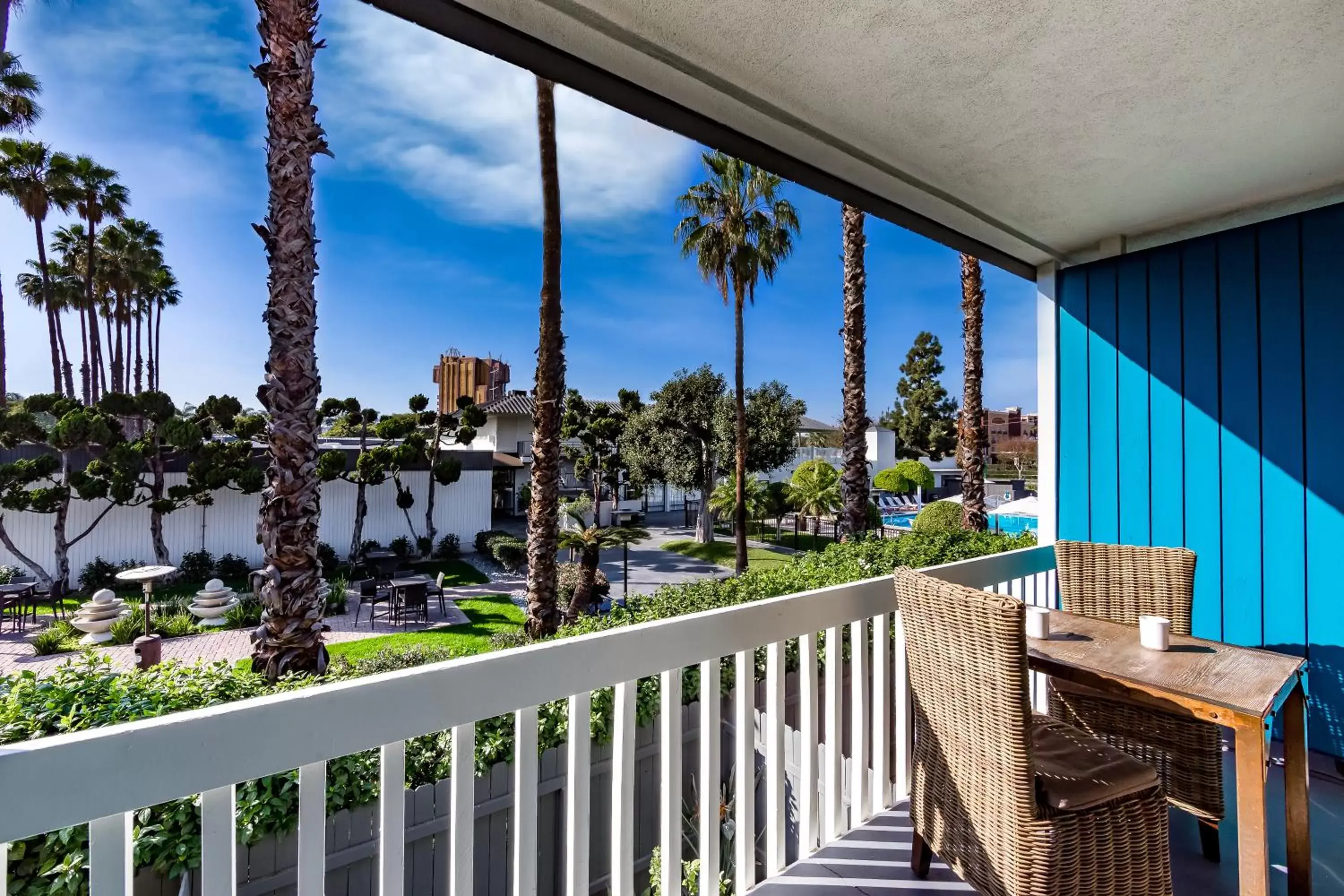 Balcony/Terrace in Anaheim Hotel