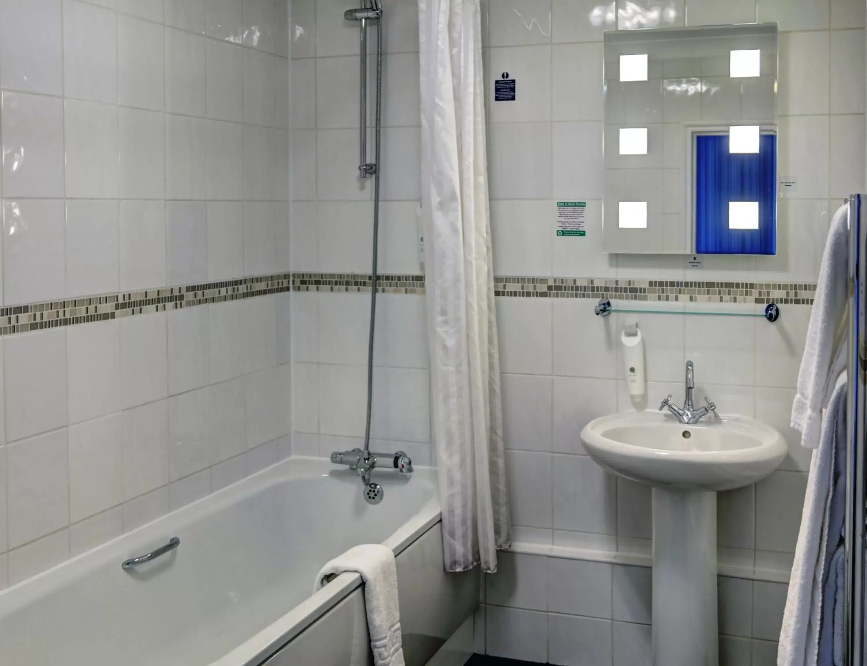 Bathroom in Best Western Thurrock Hotel