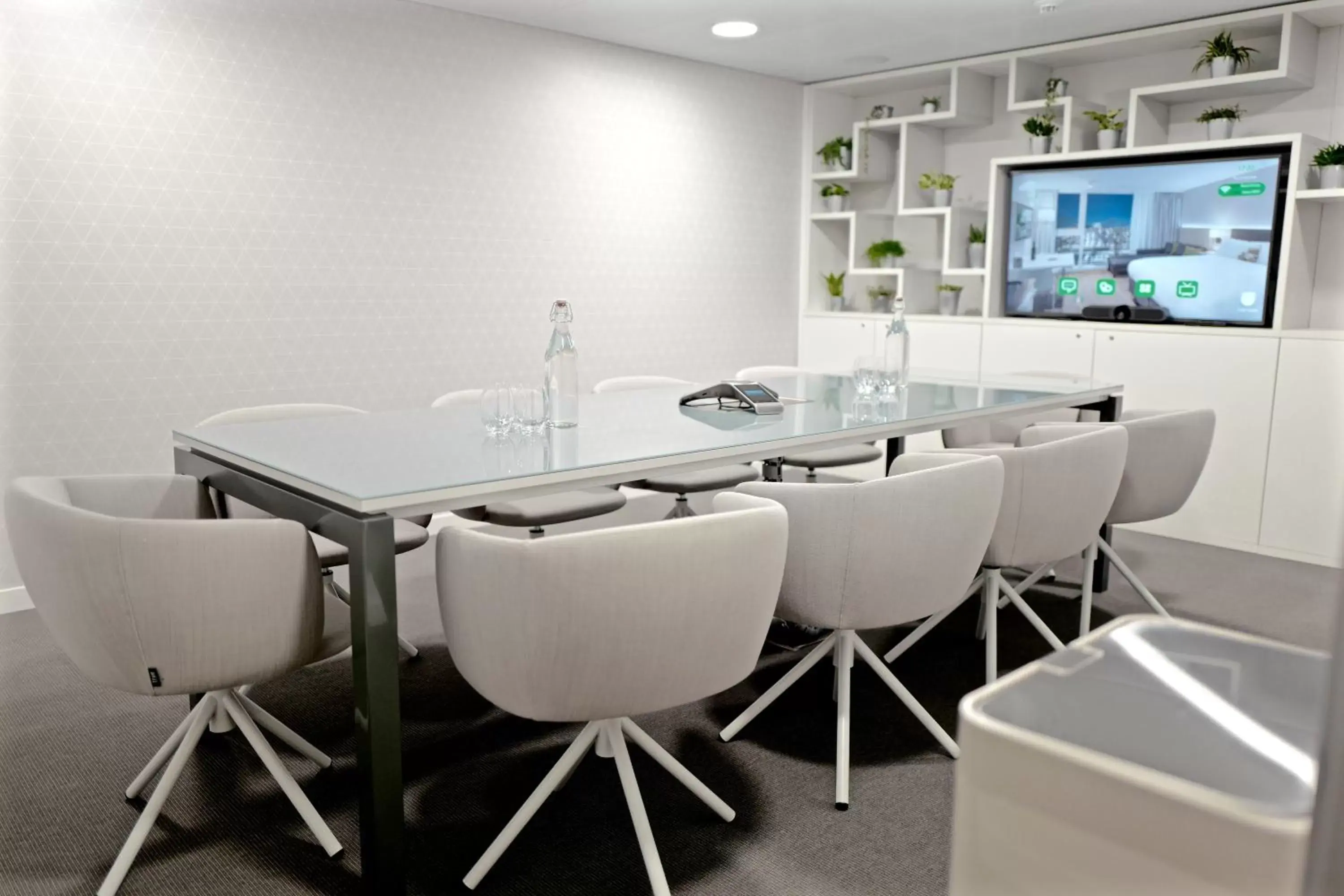 Meeting/conference room, Restaurant/Places to Eat in Base Vevey