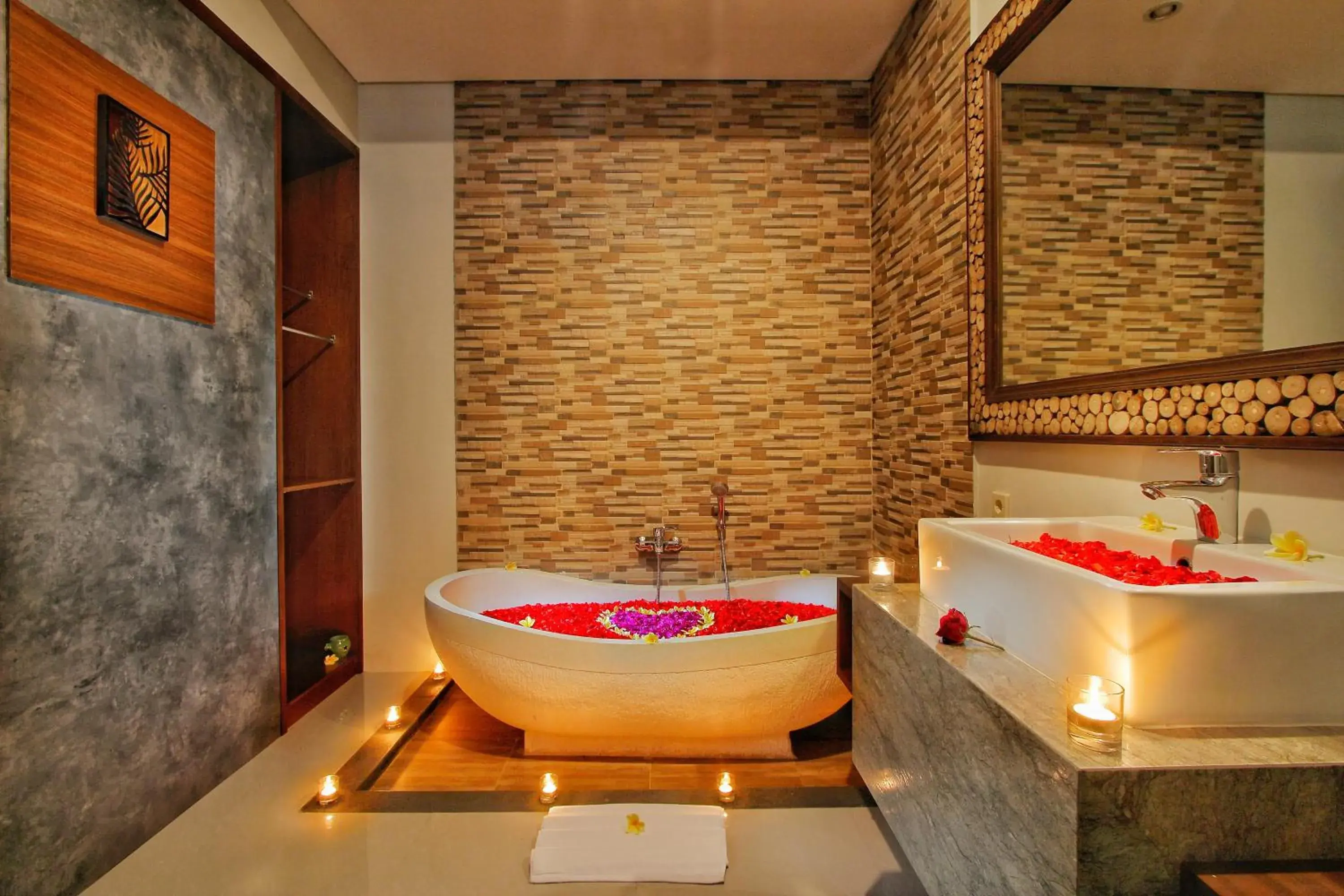 Bathroom in Maharaja Villas Bali - CHSE Certified