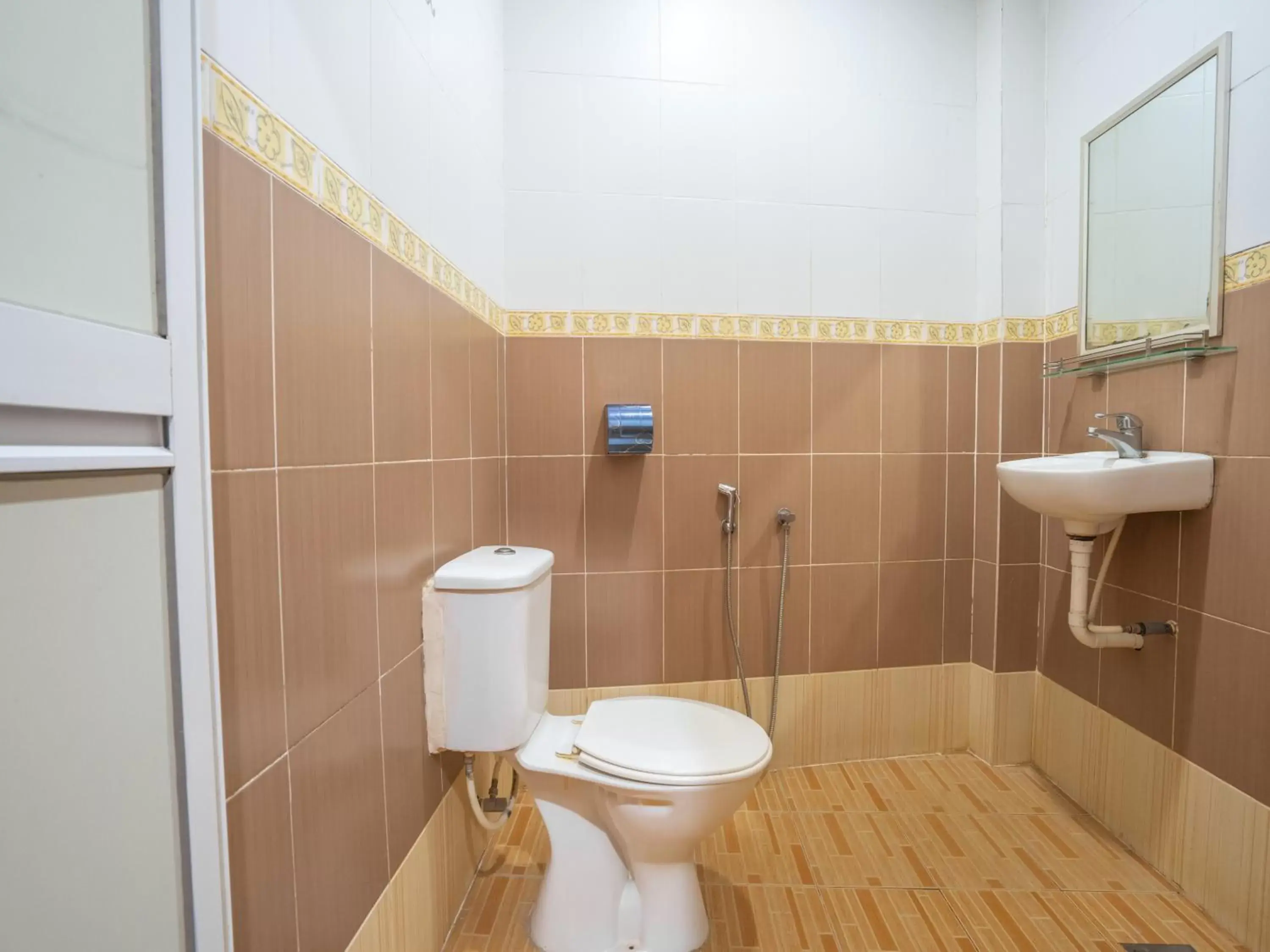 Deluxe Double Room in OYO 89328 Sz Hotel Deluxe Double Room in OYO 89328 Sz Hotel