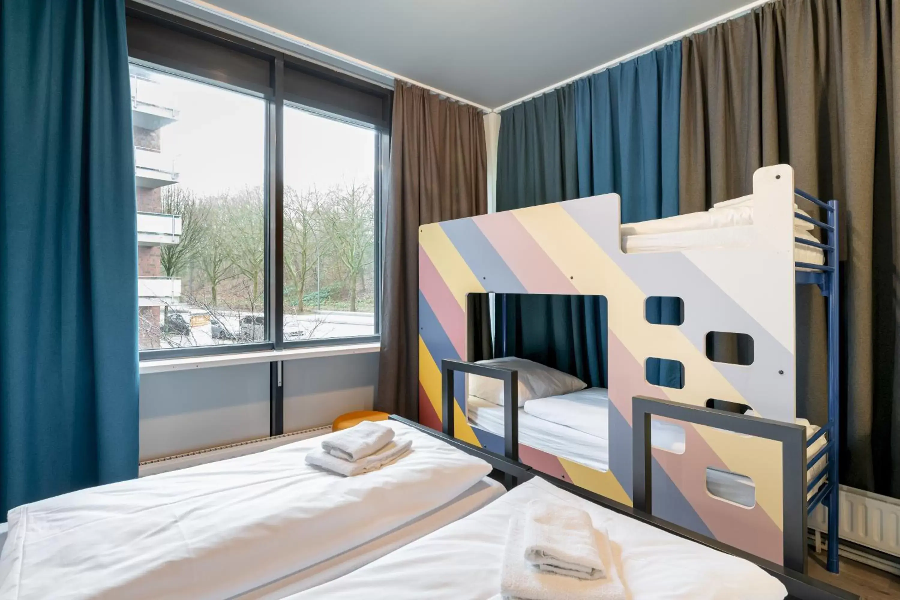 Photo of the whole room, Bed in a&o Hamburg Hammer Kirche Photo of the whole room, Bed in a&o Hamburg Hammer Kirche