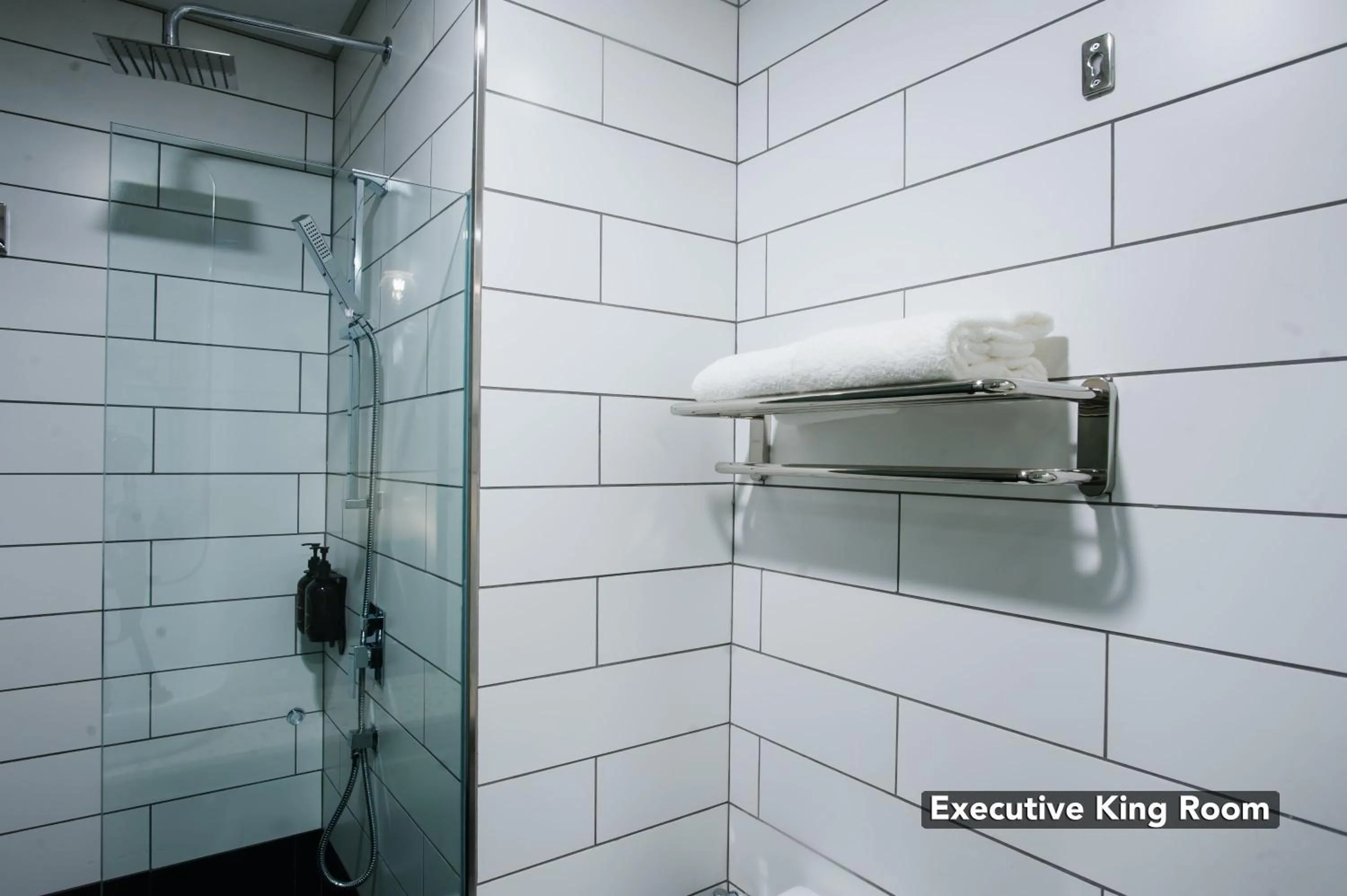 Bathroom in Ceria Hotel