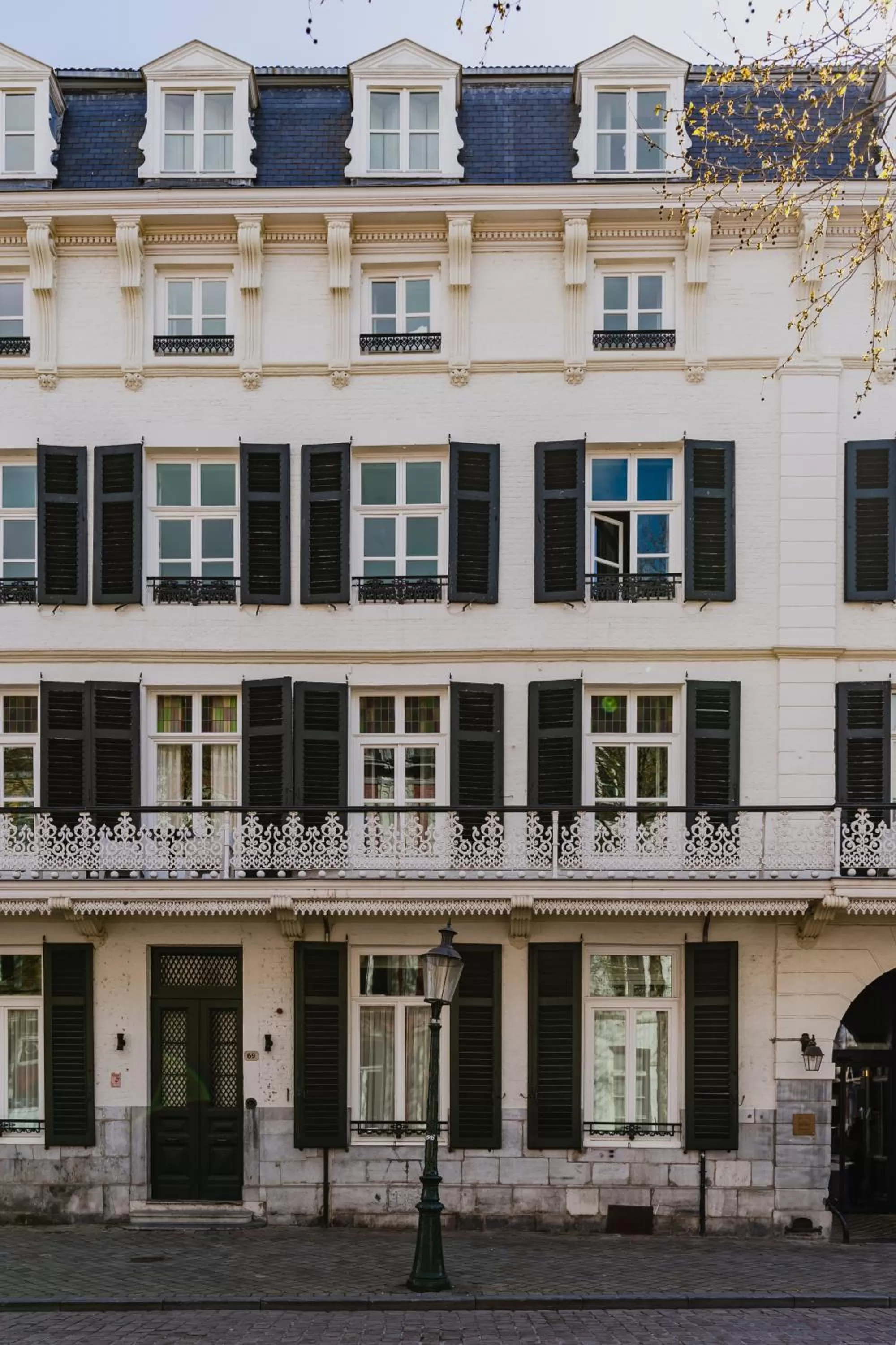 Property building in Hotel Monastère Maastricht