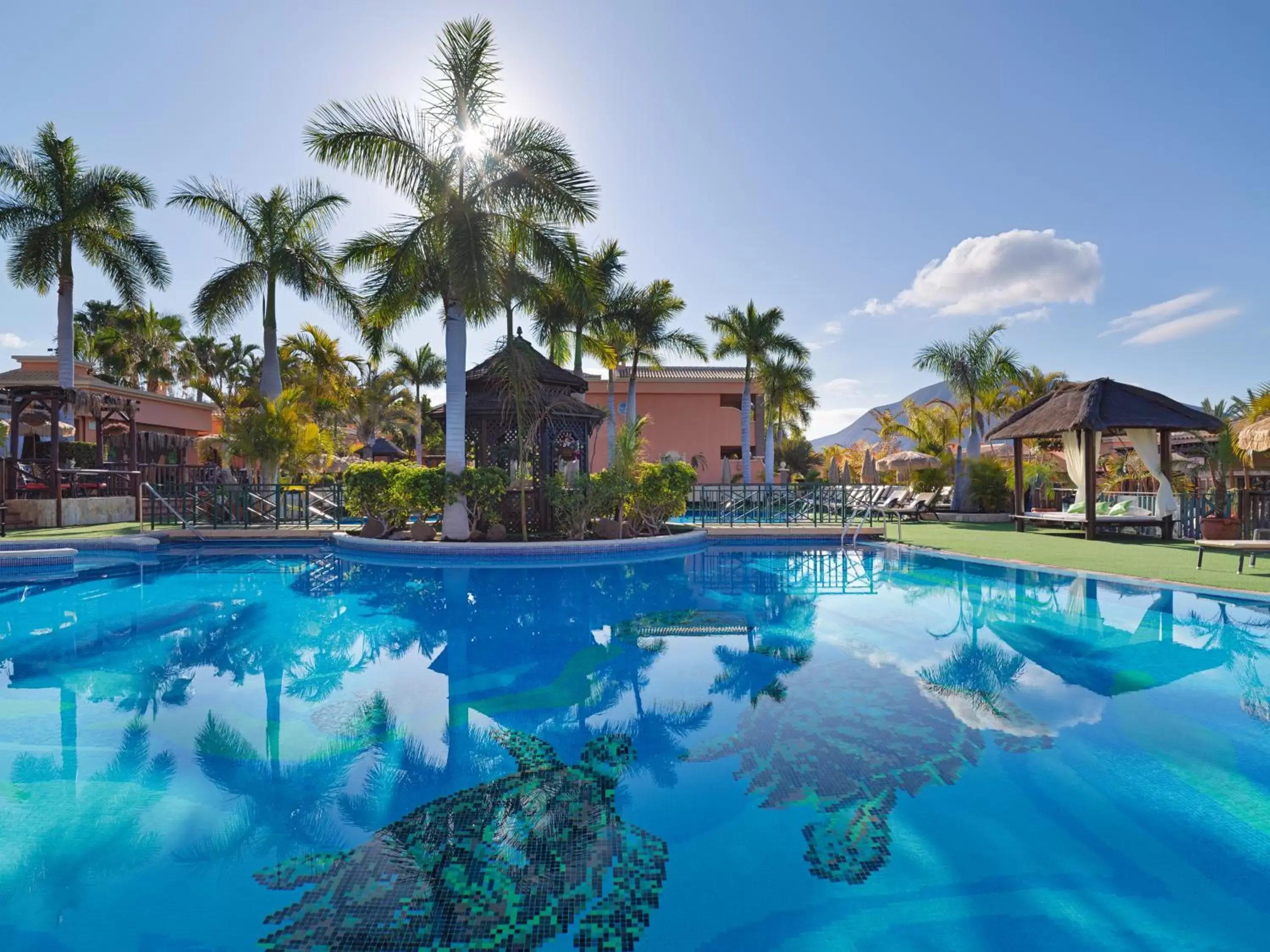 Swimming Pool in Green Garden Eco Resort & Villas