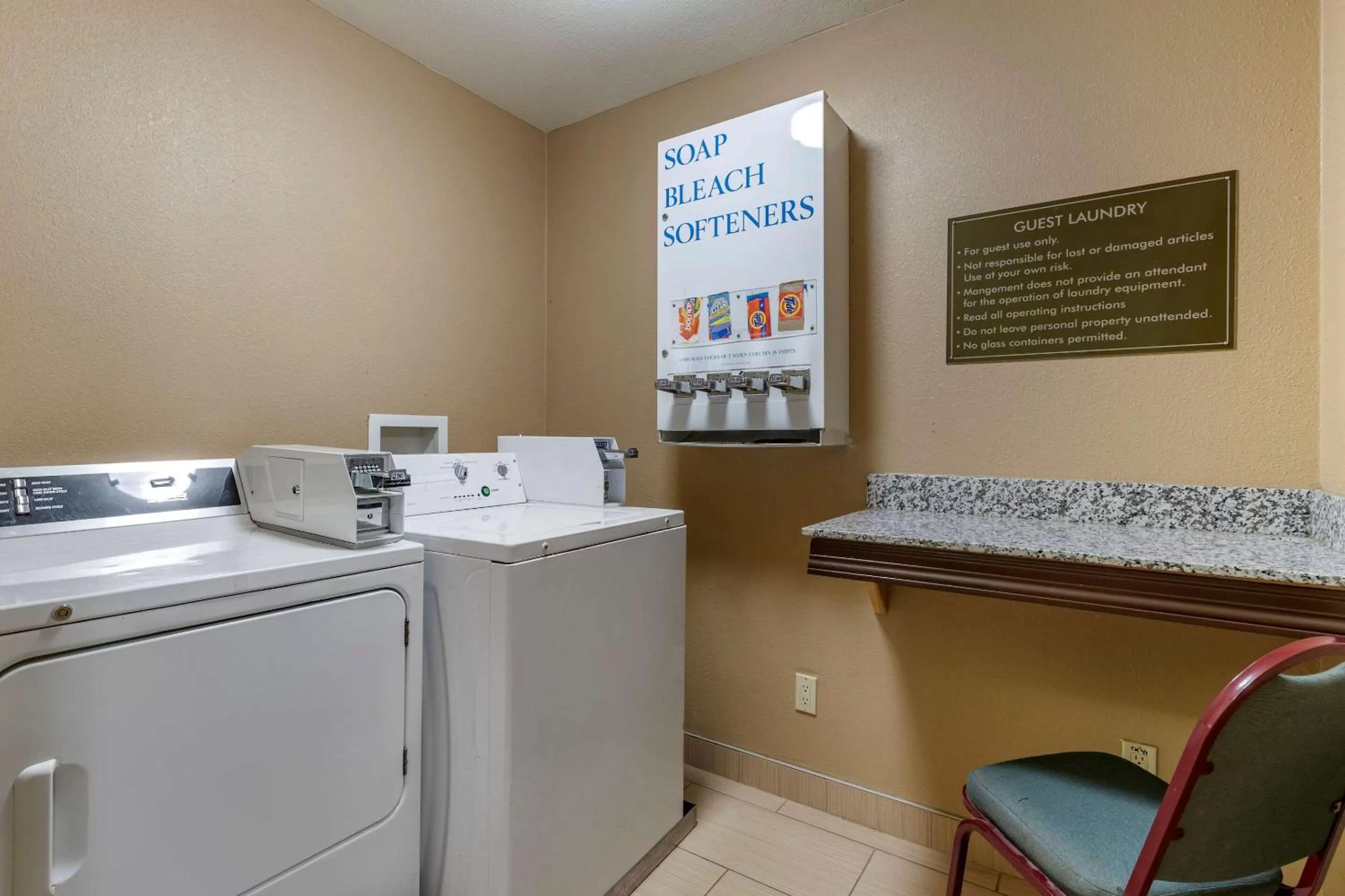 Other in Comfort Inn & Suites Cedar Rapids North - Collins Road