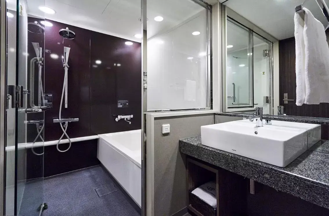 Bathroom in Daiwa Roynet Hotel Sapporo-Susukino