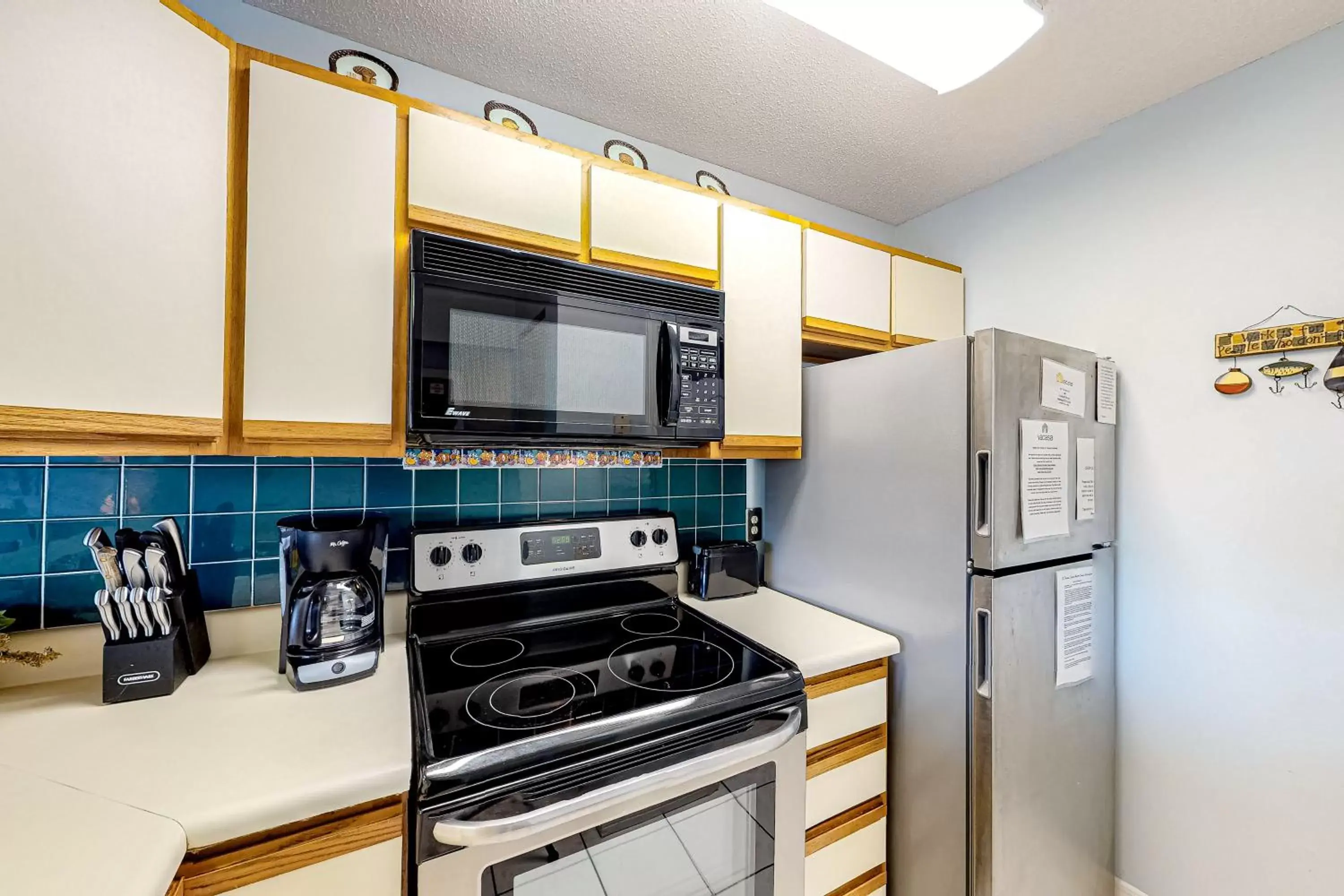 Kitchen/Kitchenette in The Inn at St. Thomas Square #514