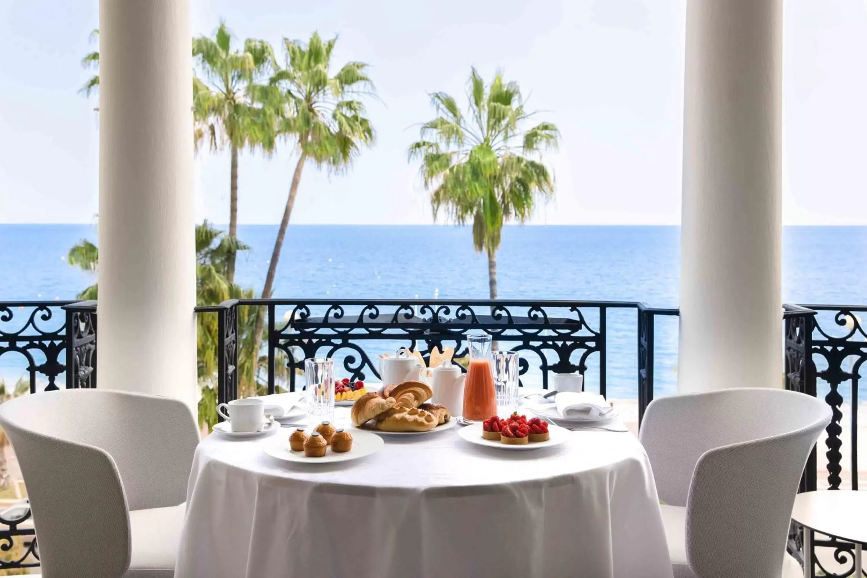 Balcony/Terrace in Hotel Le Negresco