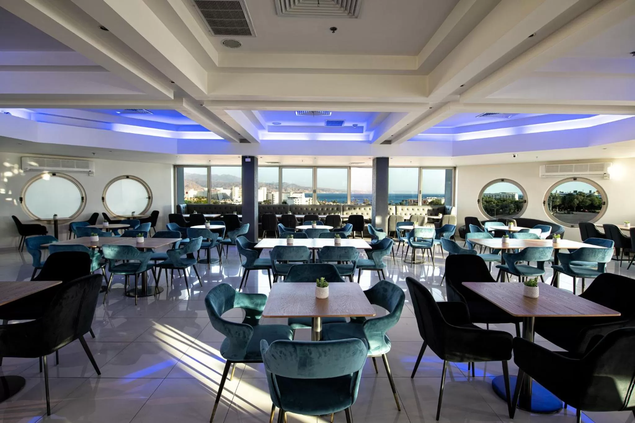 Restaurant/places to eat in Brown Lighthouse Eilat, a member of Brown Hotels