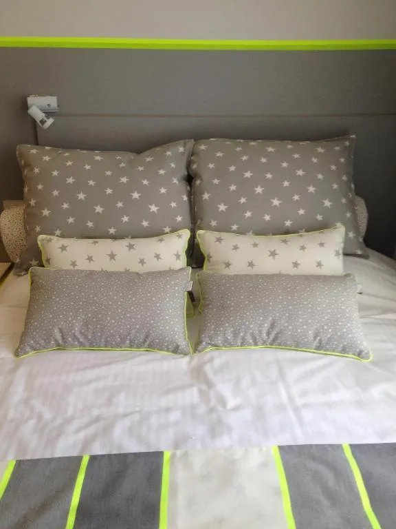 Bed in Hôtel de la Croix-Rousse