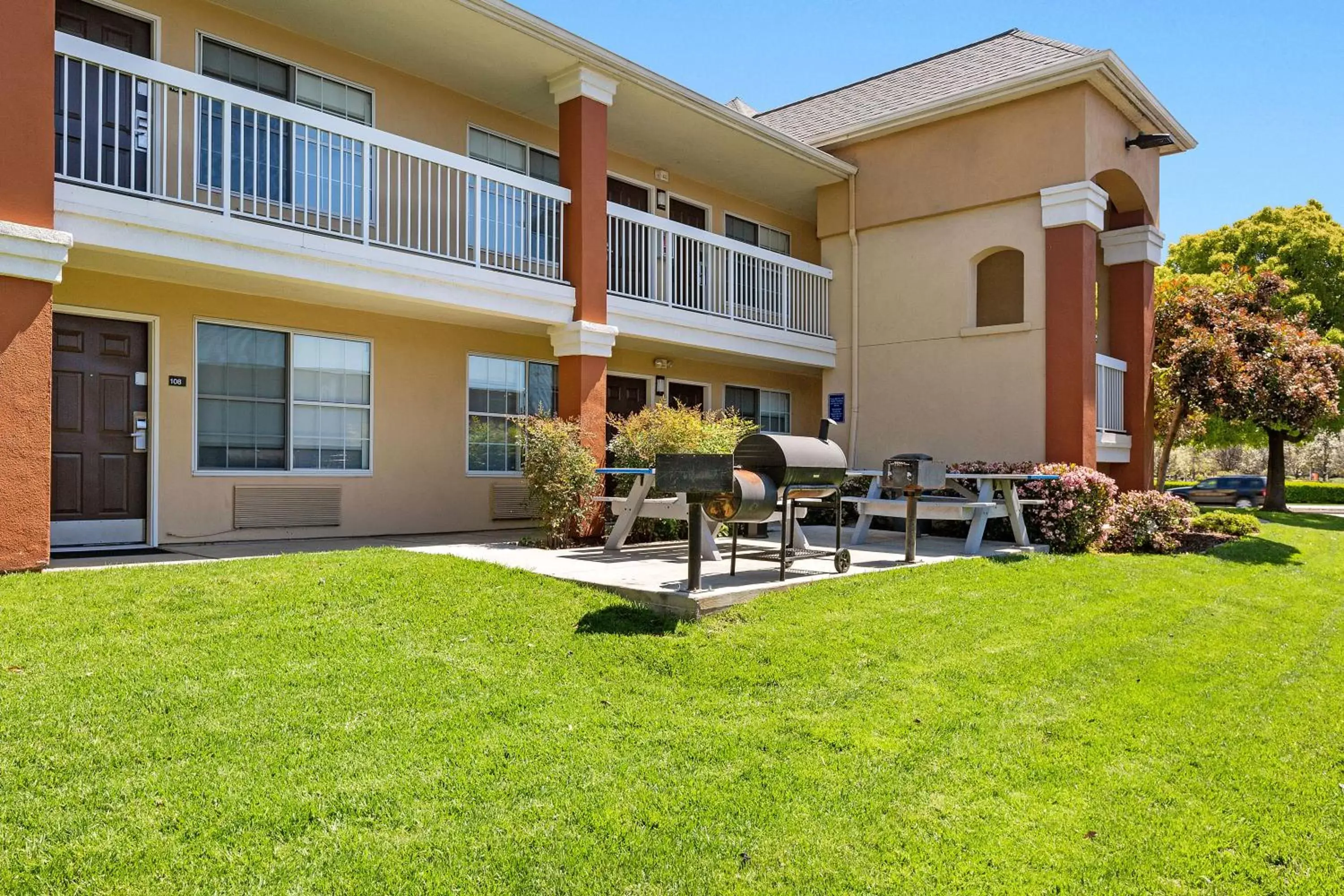 BBQ facilities in Extended Stay America Suites - San Jose - Milpitas - McCarthy Ranch