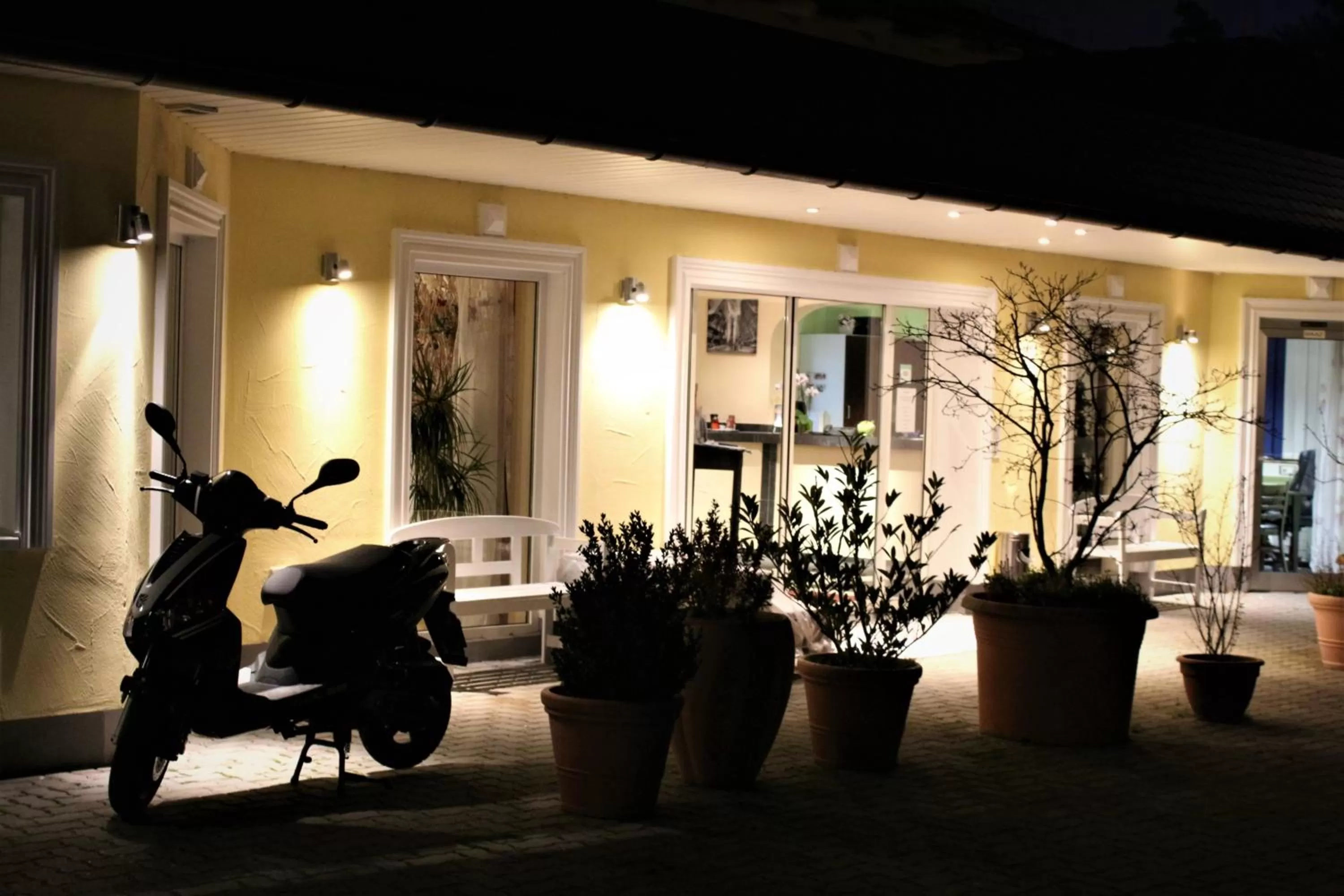 Facade/entrance in Hotel America