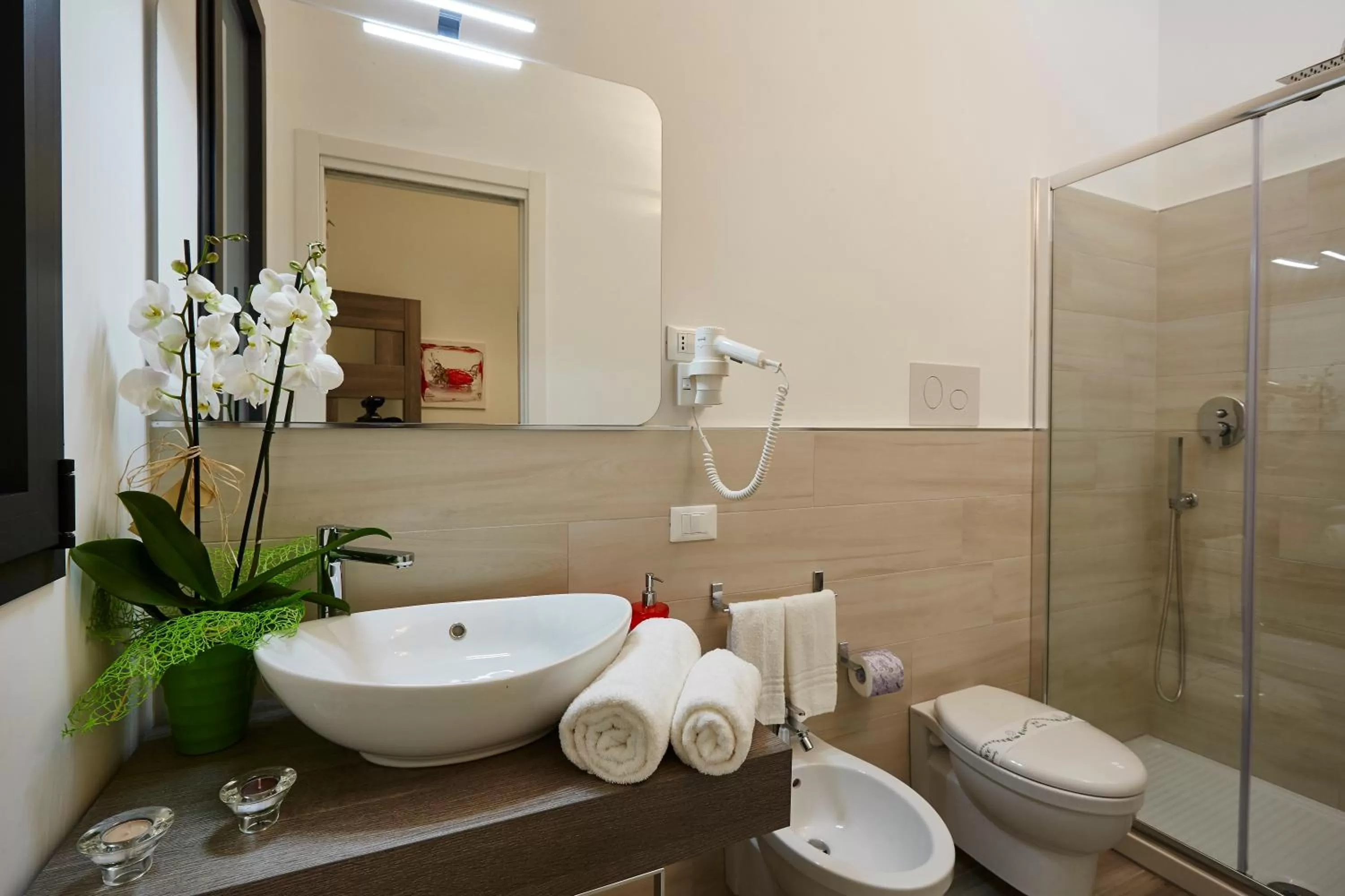 Shower in Il Vecchio Marsala