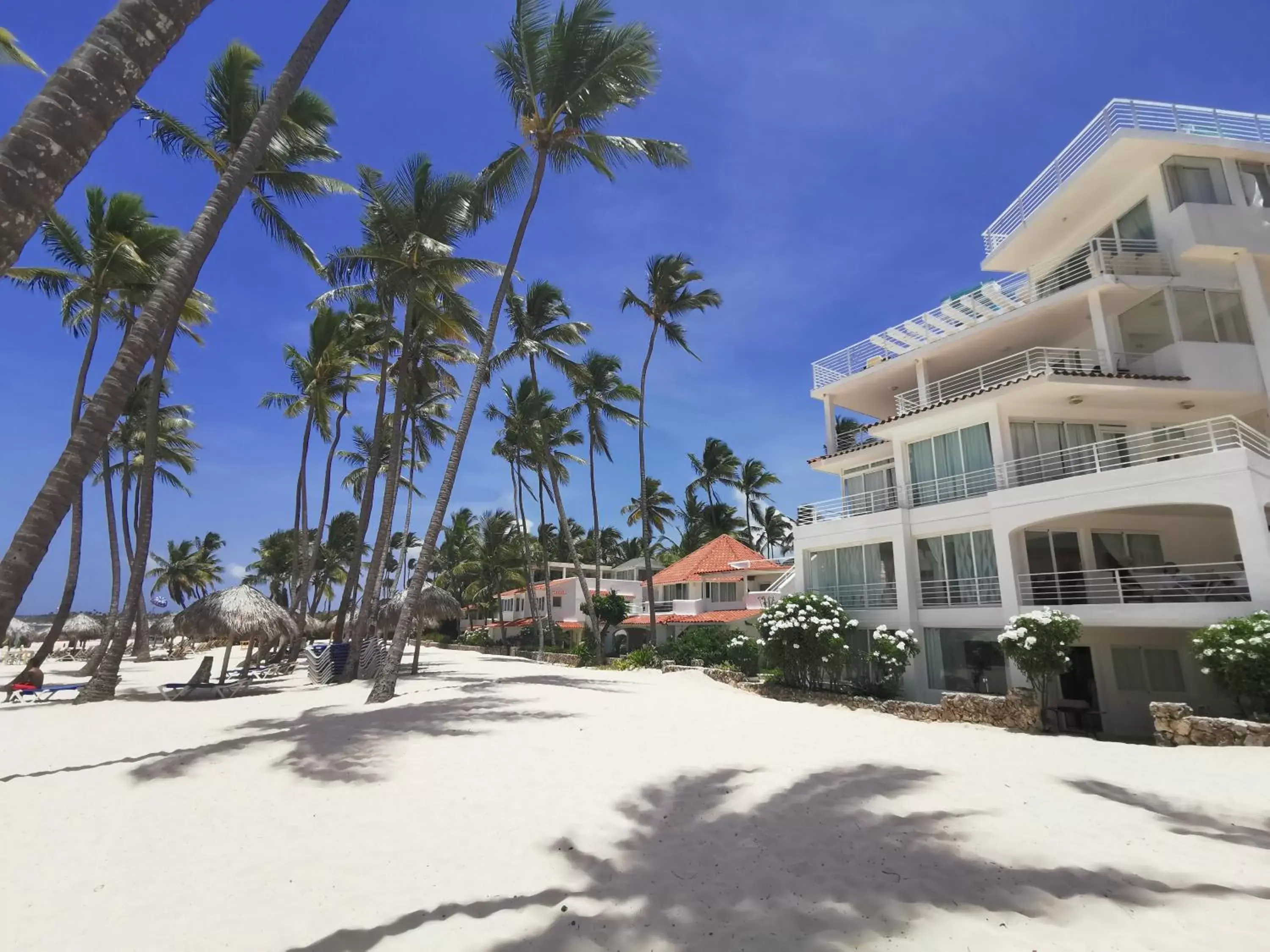 Deluxe Apartment in Villas Tropical Los Corales Beach & Spa