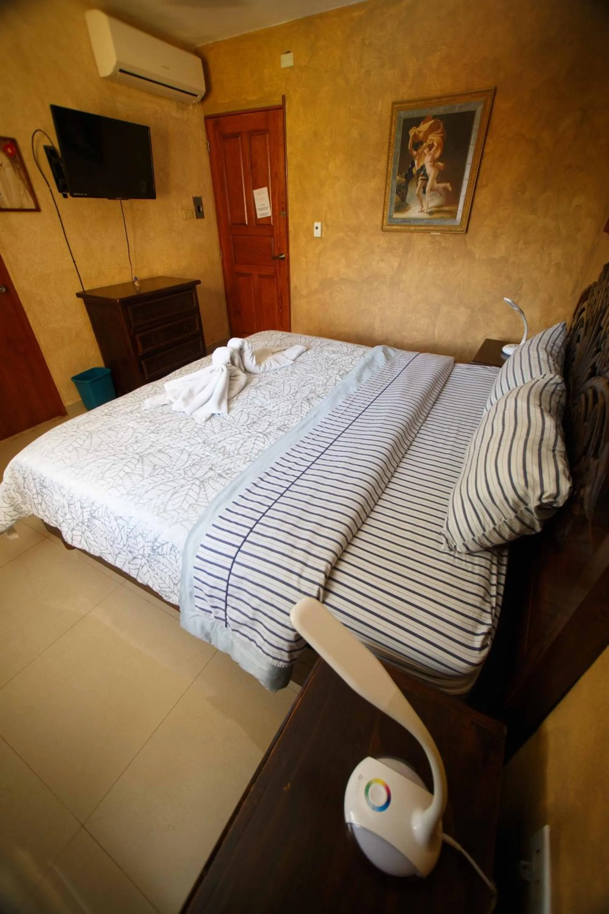 Bedroom, Bed in Hotel La Casona Real