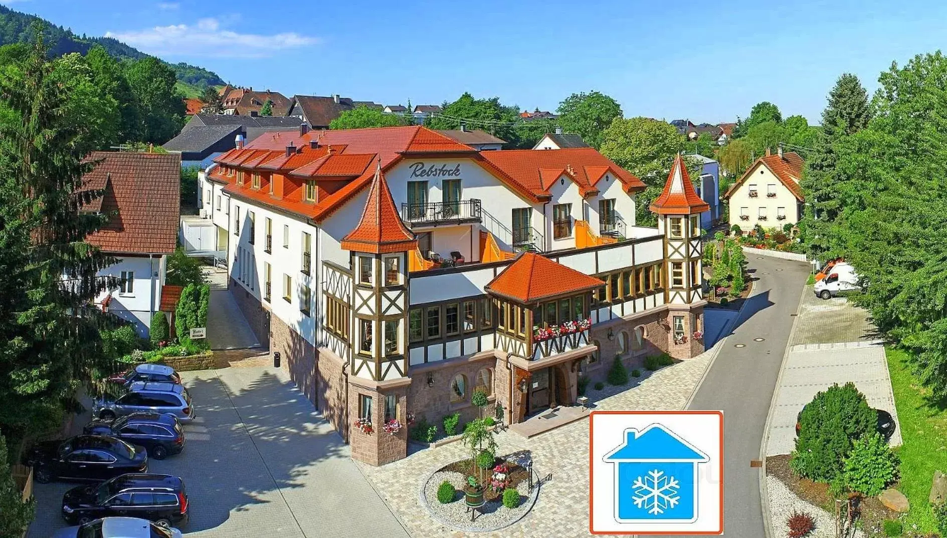 Facade/entrance in Hotel Rebstock Facade/entrance in Hotel Rebstock