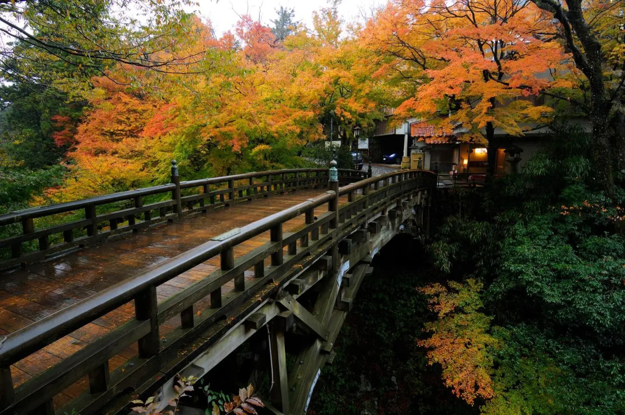 Nearby landmark in Shirasagiyu Tawaraya