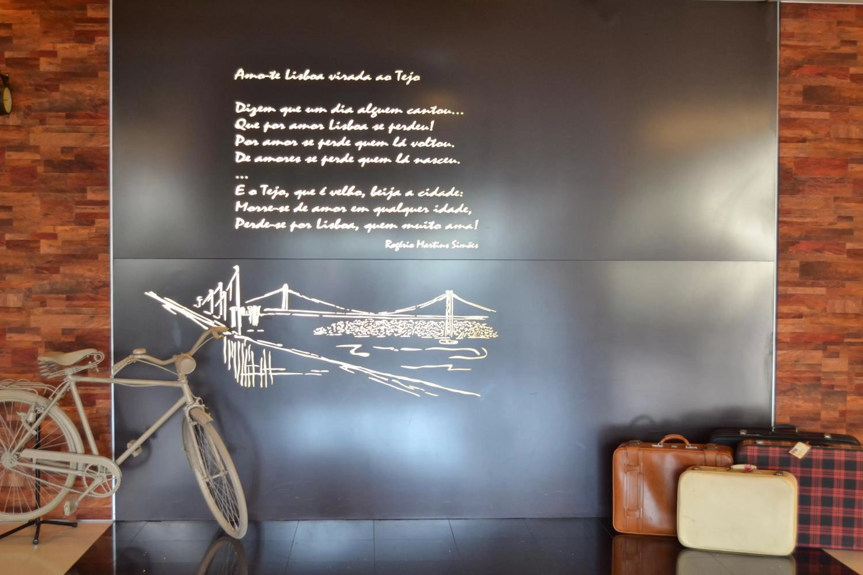 Lobby or reception in Novotel Lisboa