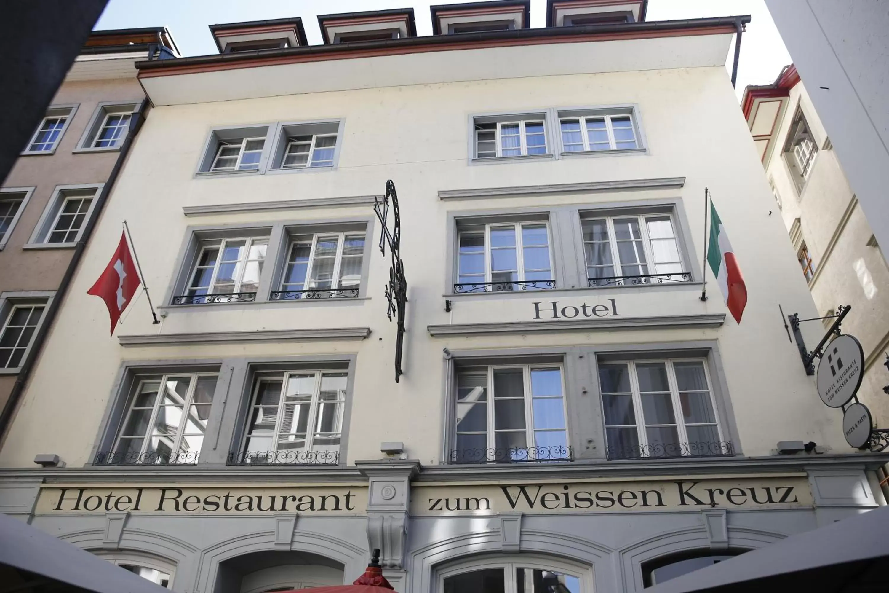 Property Building in Boutique Hotel Weisses Kreuz - Adult only Hotel