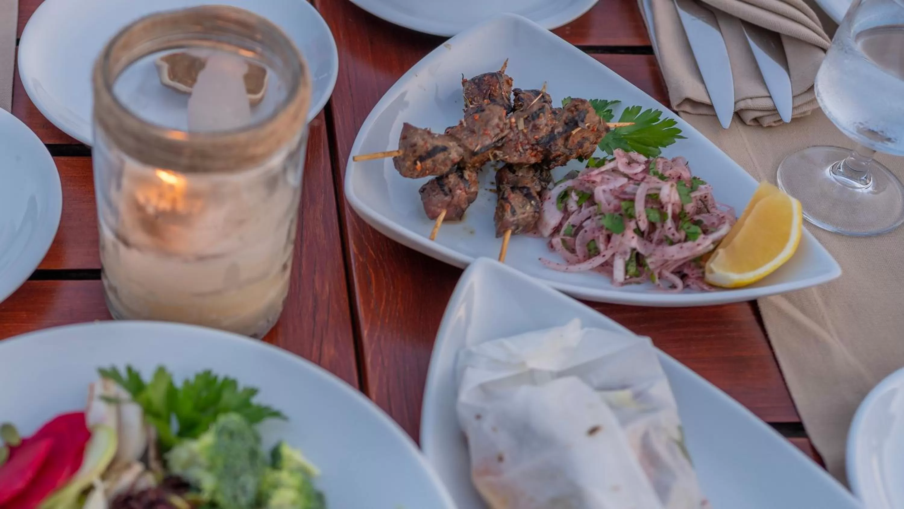 Food in 4reasons hotel + bistro | 12+