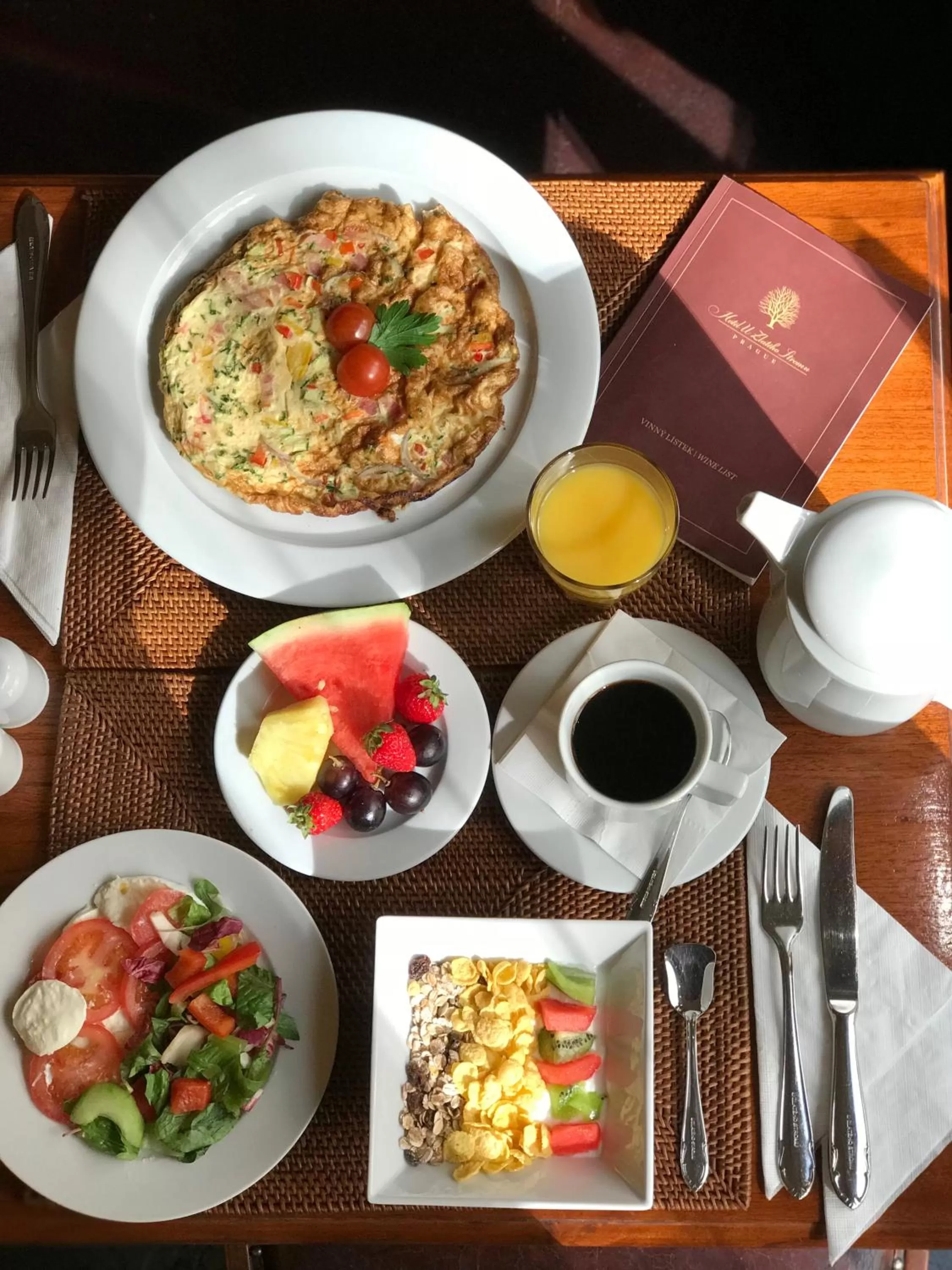 Breakfast in Hotel U Zlatého Stromu Prague by BHG