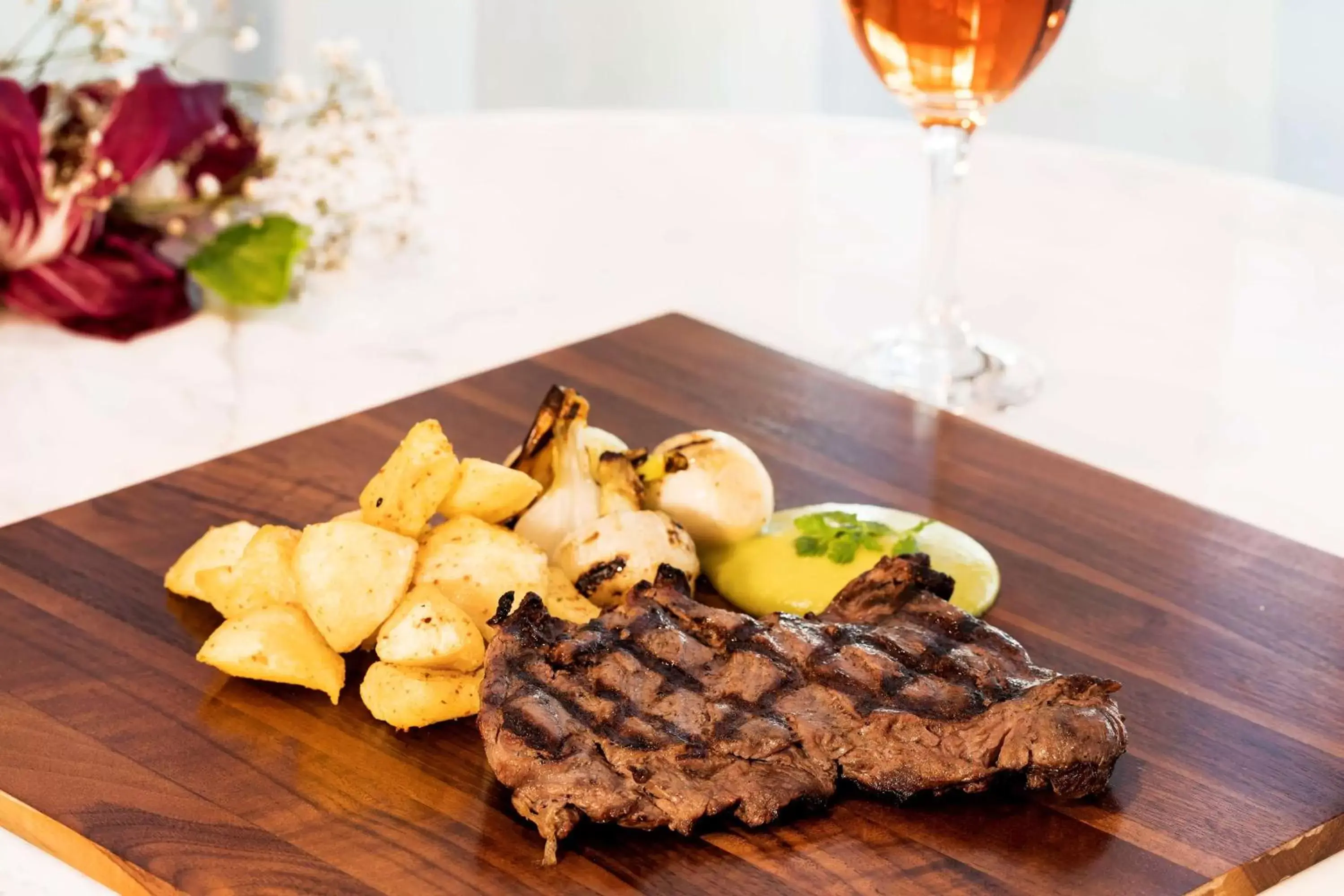 Restaurant/places to eat in Hilton Garden Inn Merida Restaurant/places to eat in Hilton Garden Inn Merida