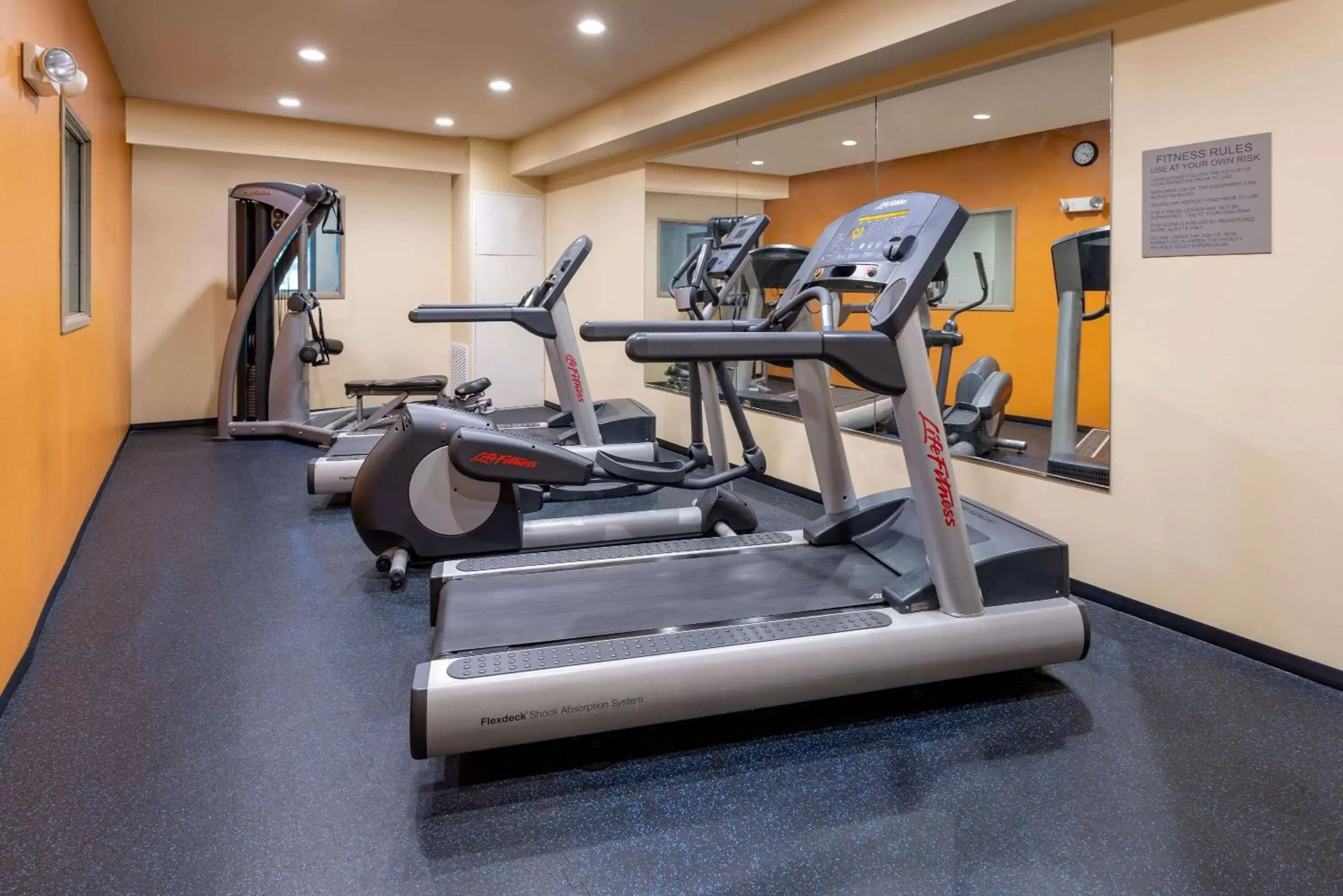 Fitness centre/facilities, Fitness Center/Facilities in Country Inn & Suites by Radisson, Salisbury, MD