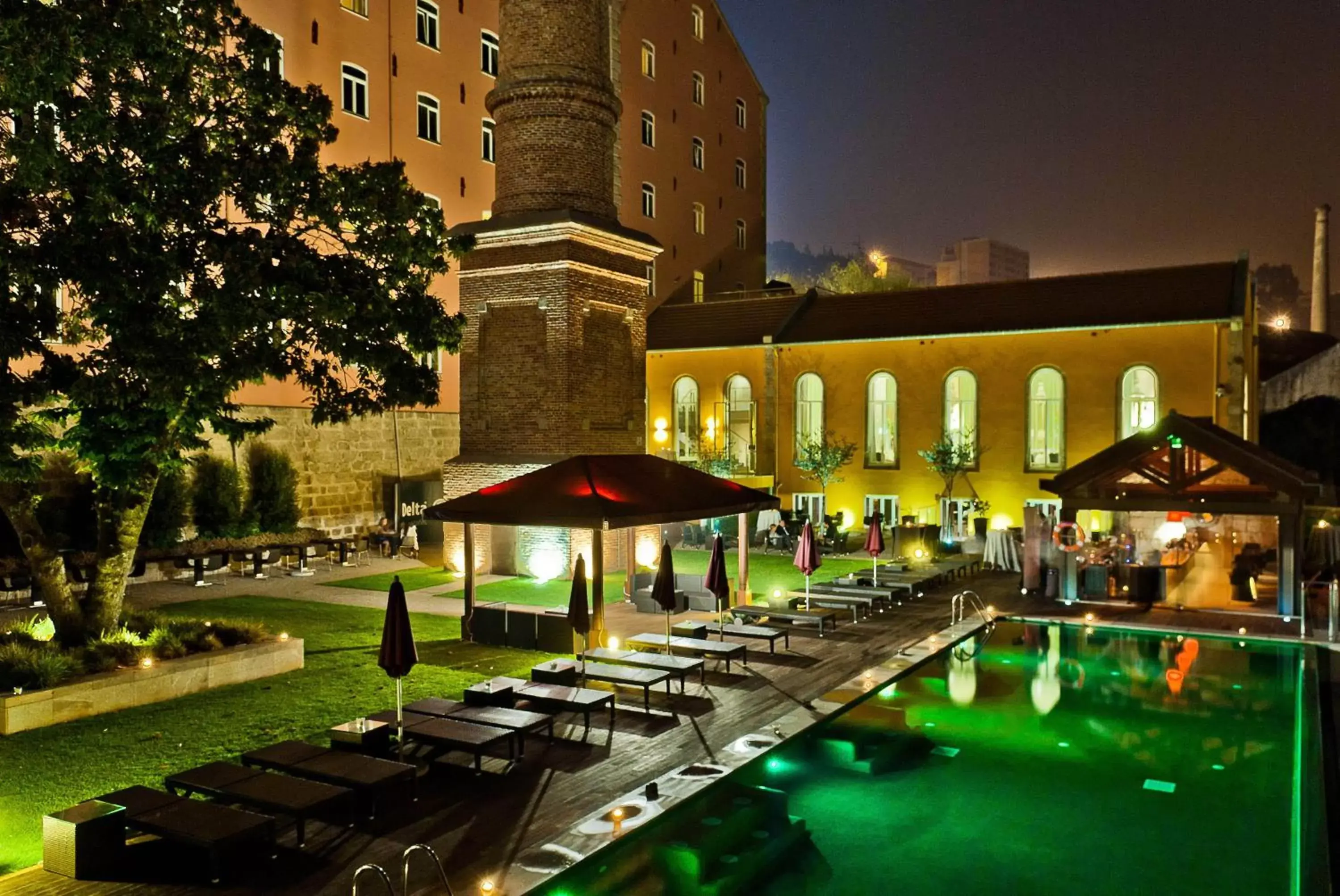 Night, Swimming Pool in Pestana Palacio do Freixo, Pousada & National Monument - The Leading Hotels of the World