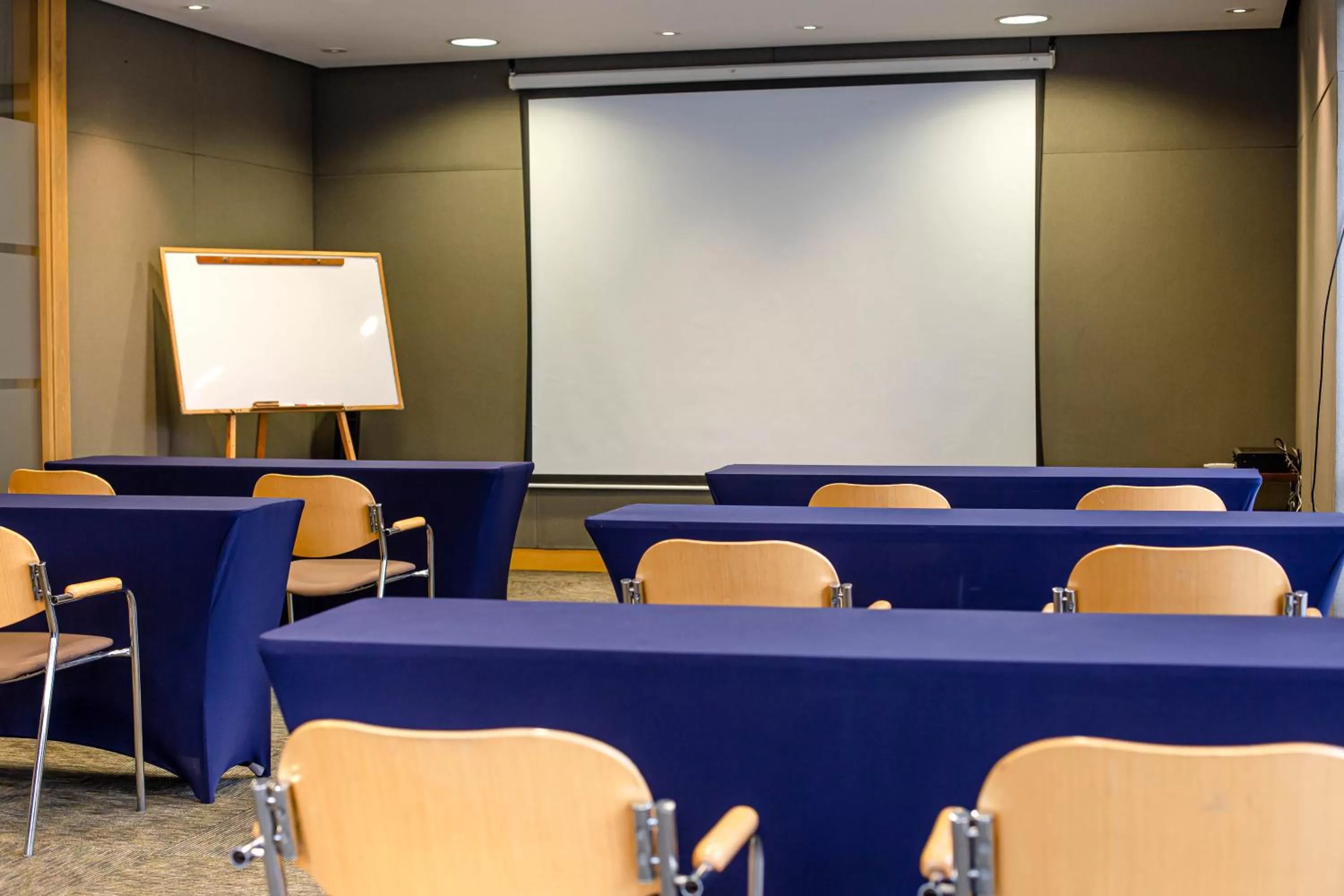 Meeting/conference room in Faranda Collection Bogota, a member of Radisson Individuals