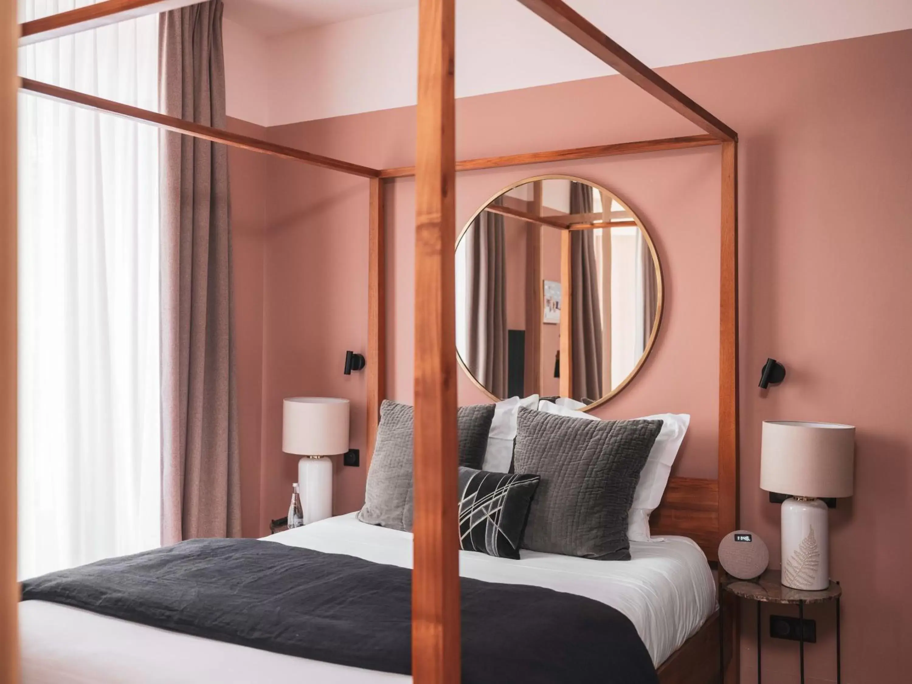 Bedroom, Bed in Maisons du Monde Hotel & Suites - Nantes