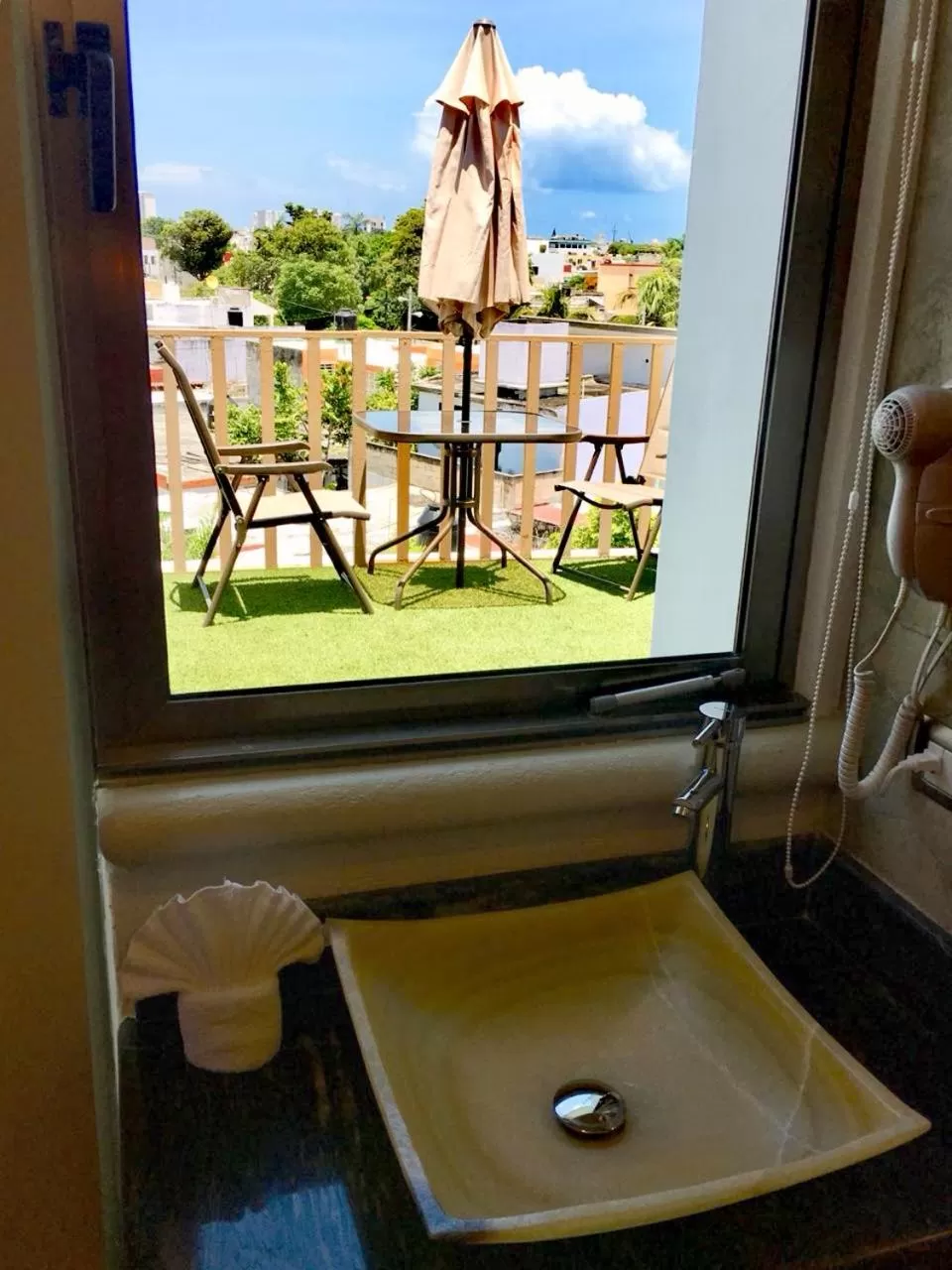 Street view in Hotel Blue Star Cancun