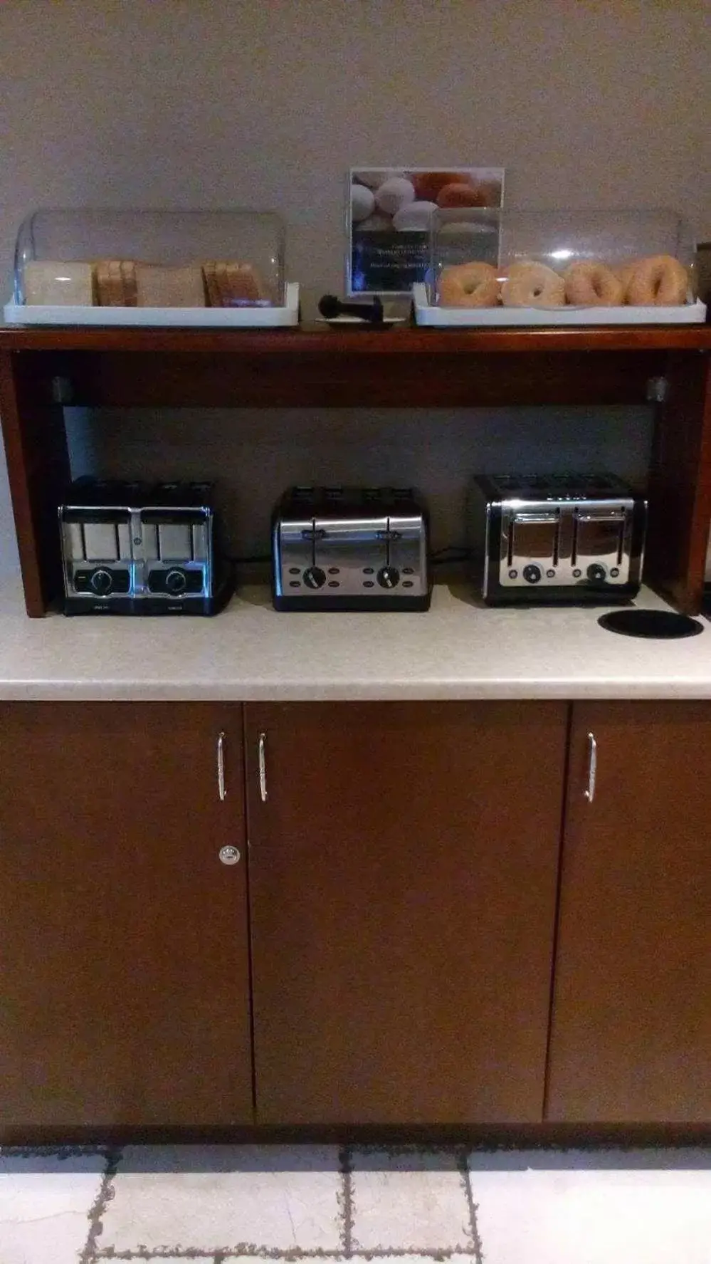 Food close-up, Kitchen/Kitchenette in Hotel Brossard