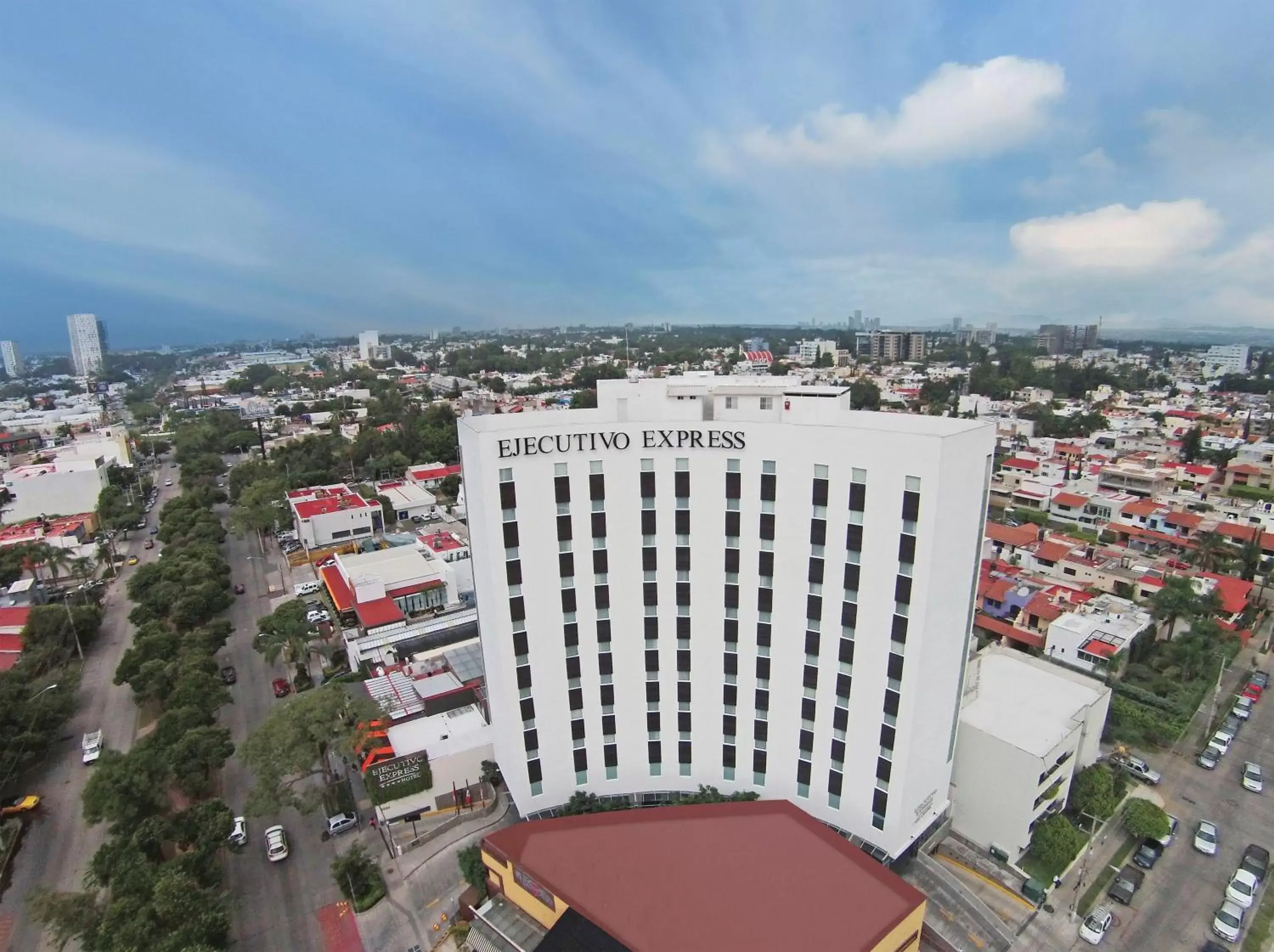 Facade/entrance, Bird's-eye View in Ejecutivo Express Guadalajara Providencia - Av México