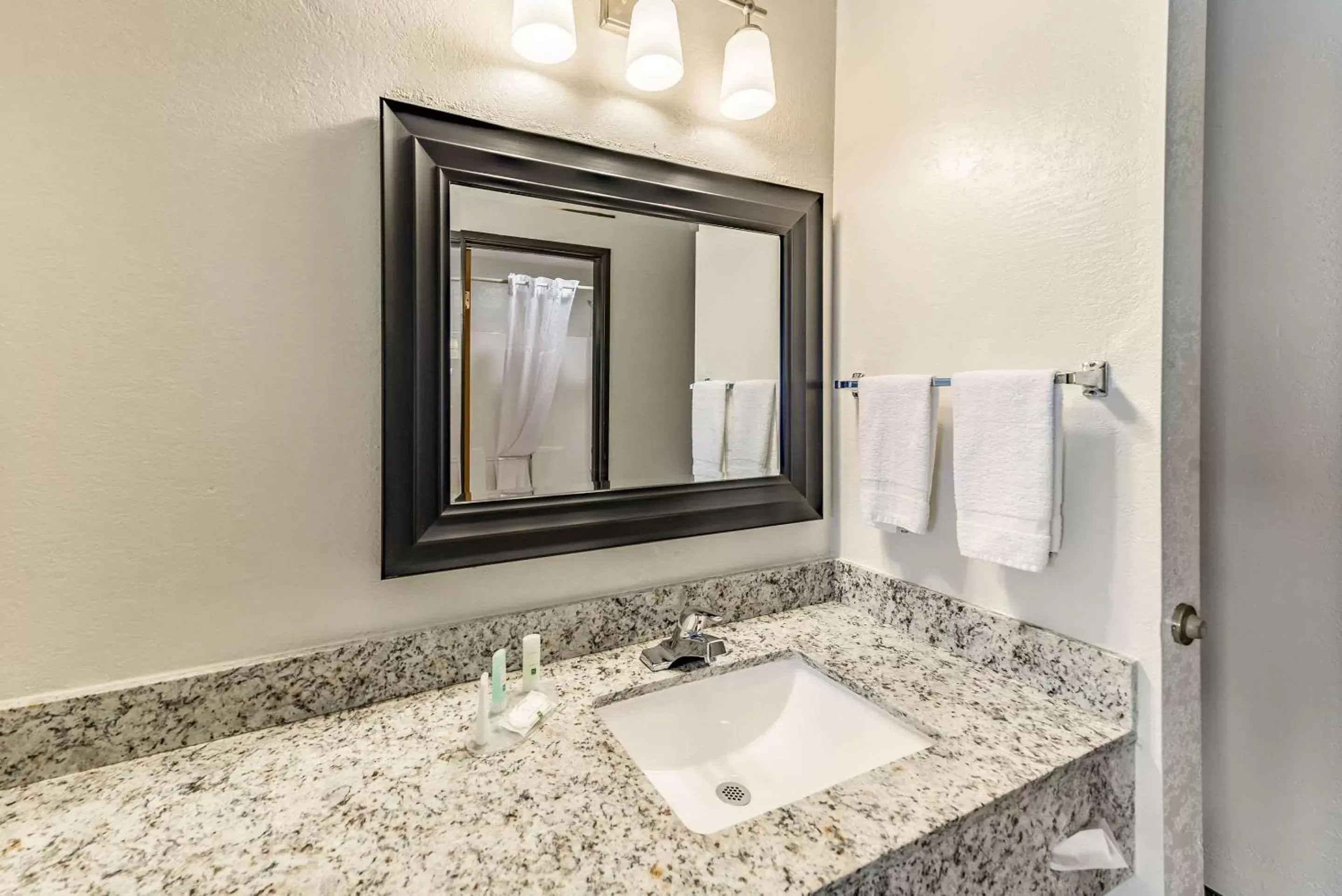 Bathroom in Quality Inn Allen - Plano East